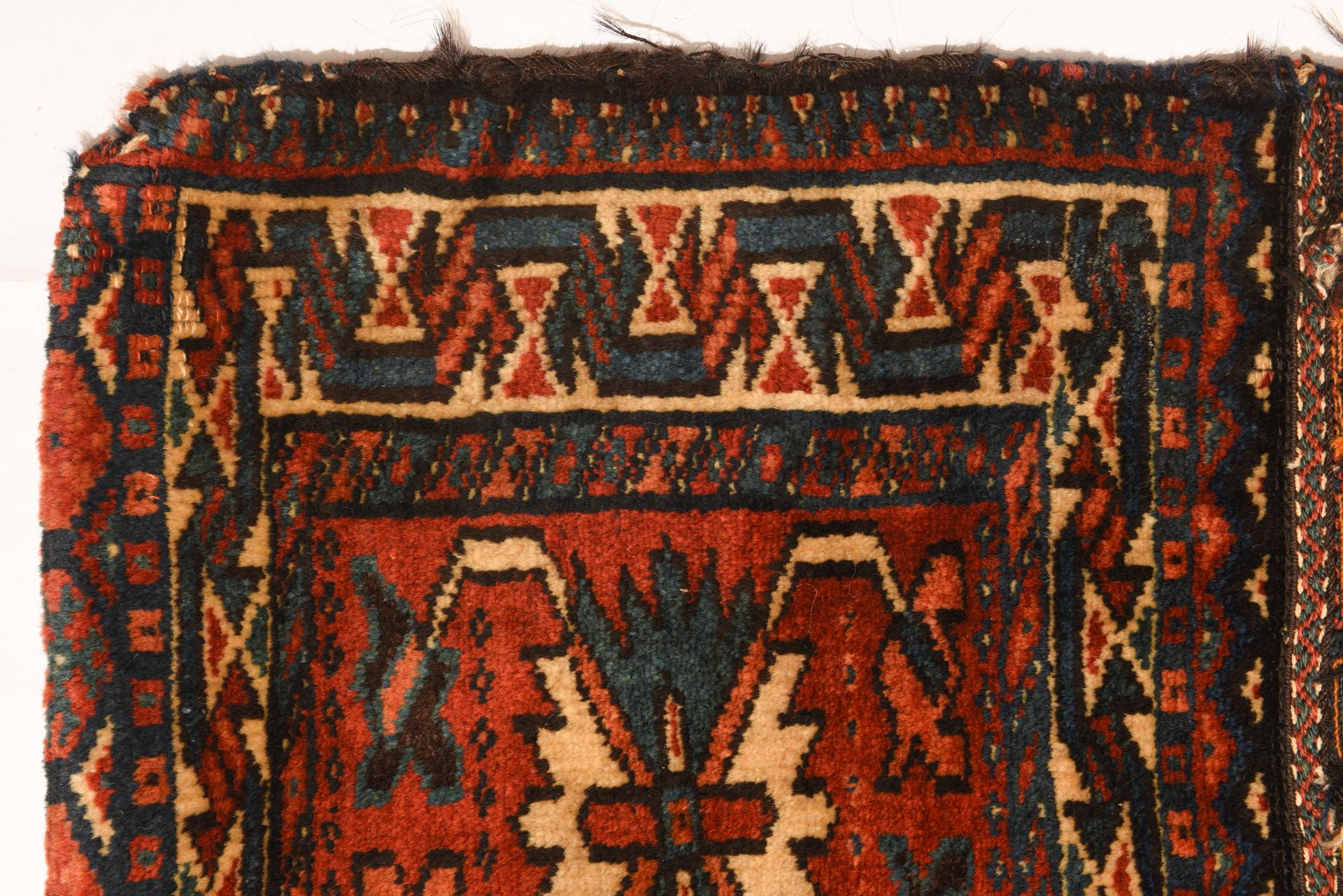 Antique nomadic Saddlebag In Fair Condition For Sale In Alessandria, Piemonte