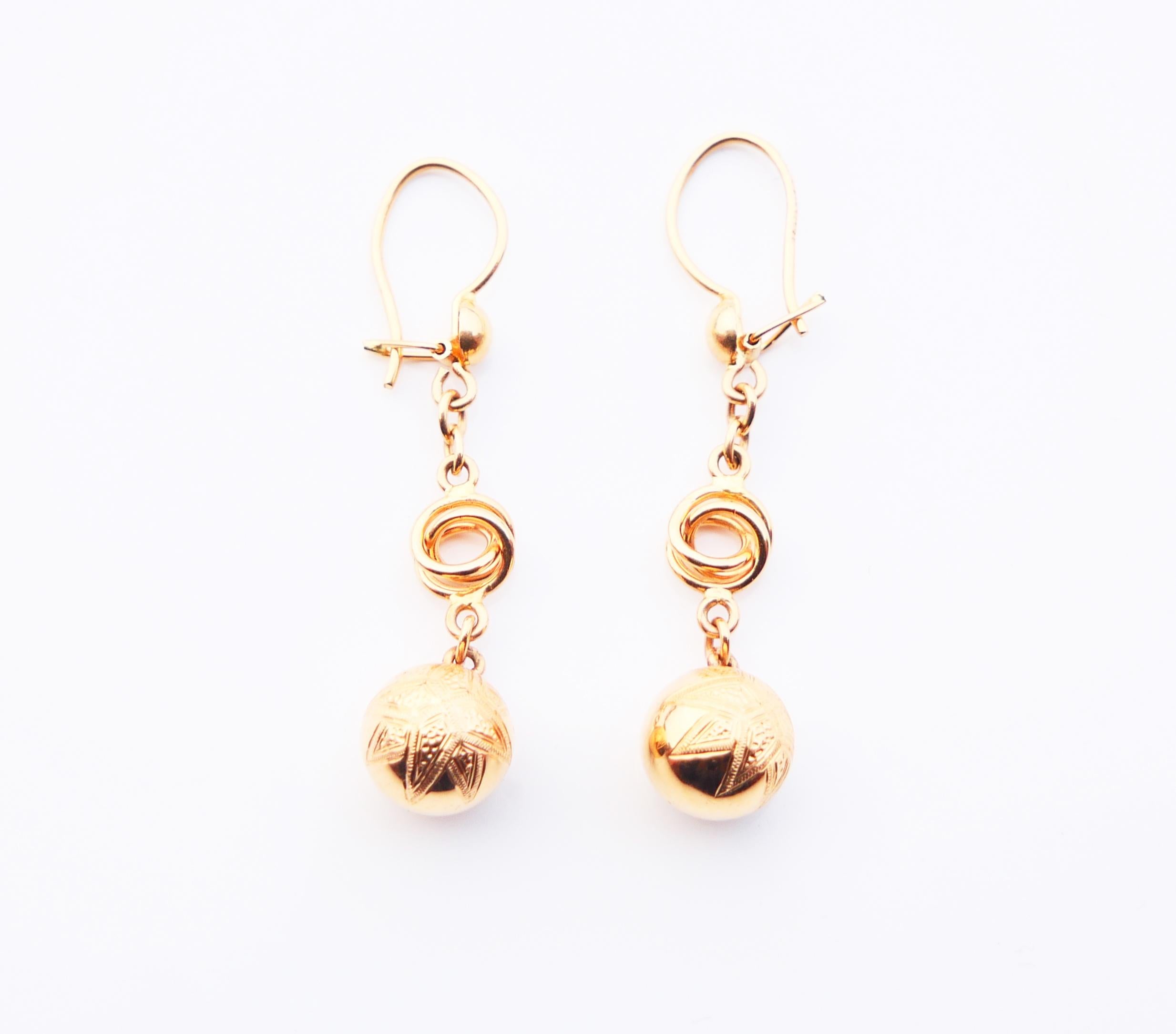 Art Nouveau Antique Nordic Earrings Balls Octagram Stars solid 18K Gold / 3.3 gr For Sale