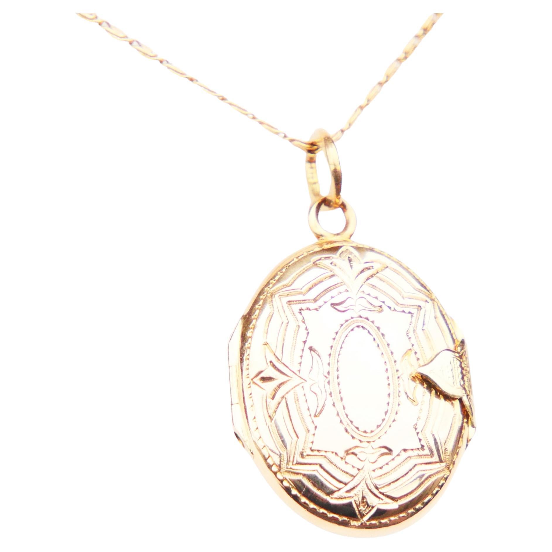 Antique Nordic Pendant Picture Locket oval solid 18K Yellow Gold/ 4.35gr