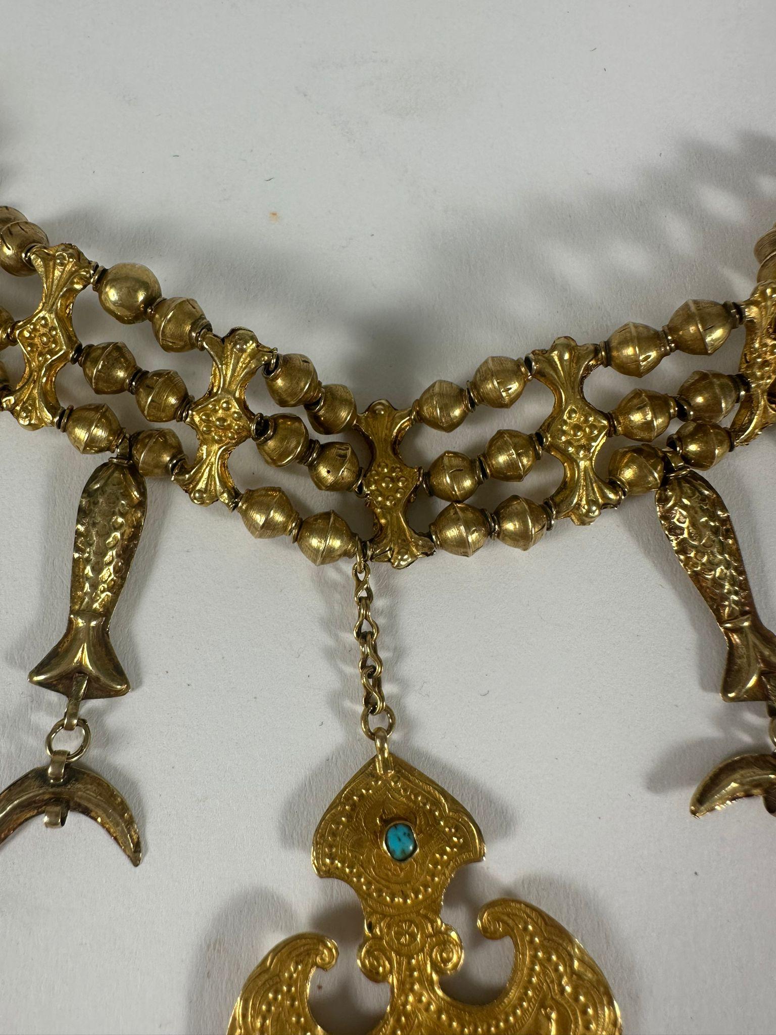 Antique North African 14K Gold and Coral Protective Amulet Necklace (1870) For Sale 3