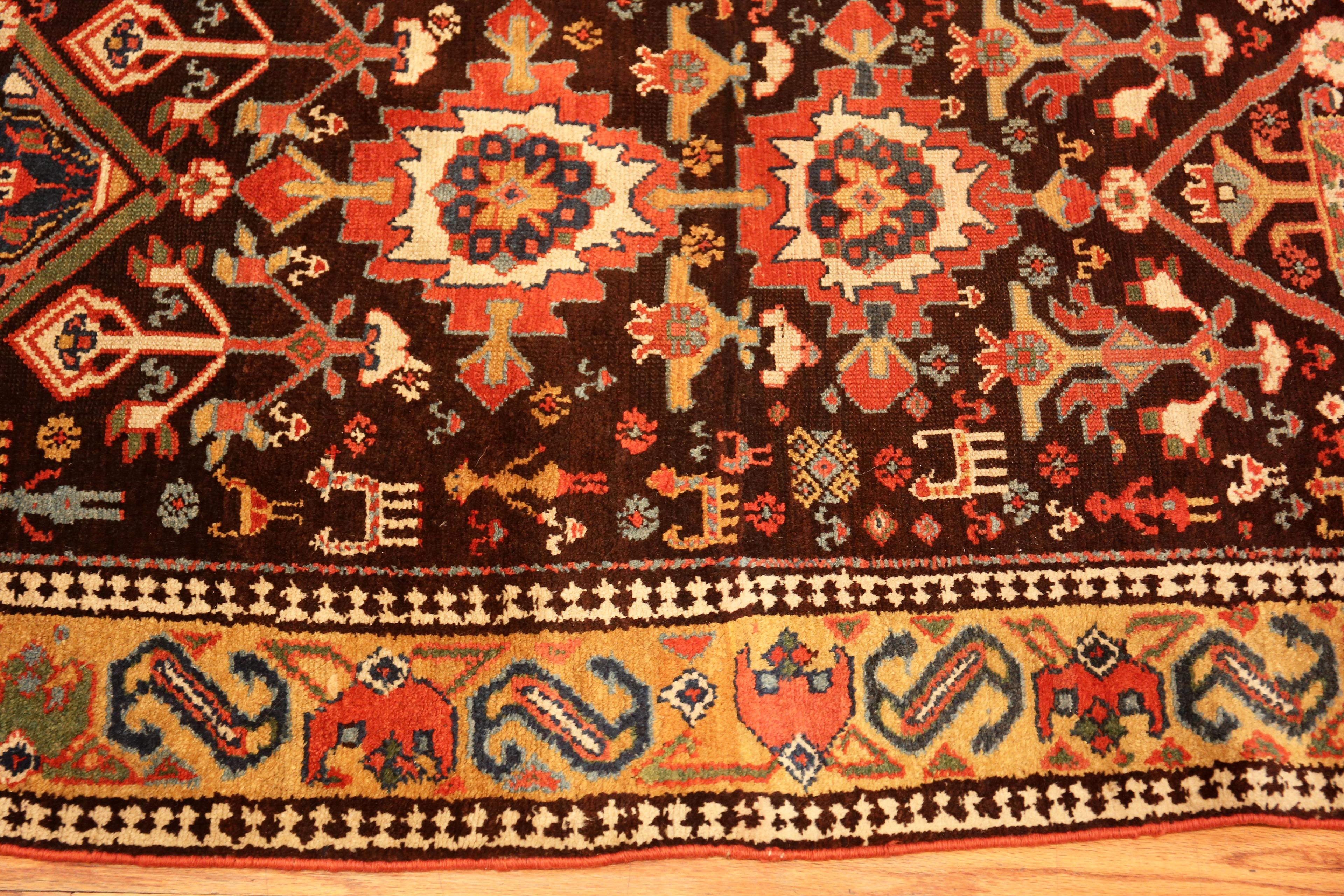 Tribal Tapis de couloir persan ancien nord-ouest. 3 pieds 6 pouces x 9 pieds 8 pouces en vente