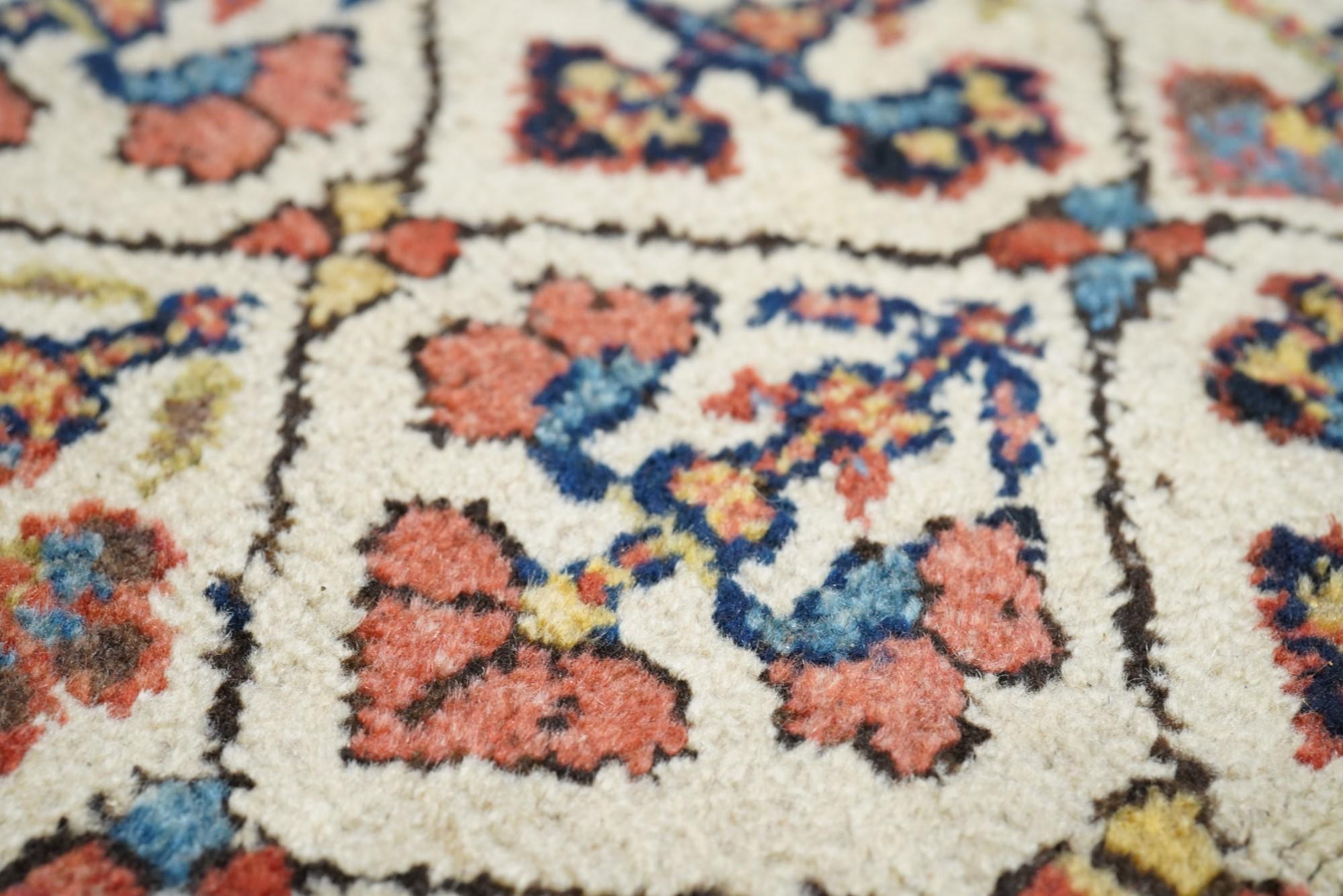 Wool Antique North West Rug 4'10'' x 9'5'' For Sale