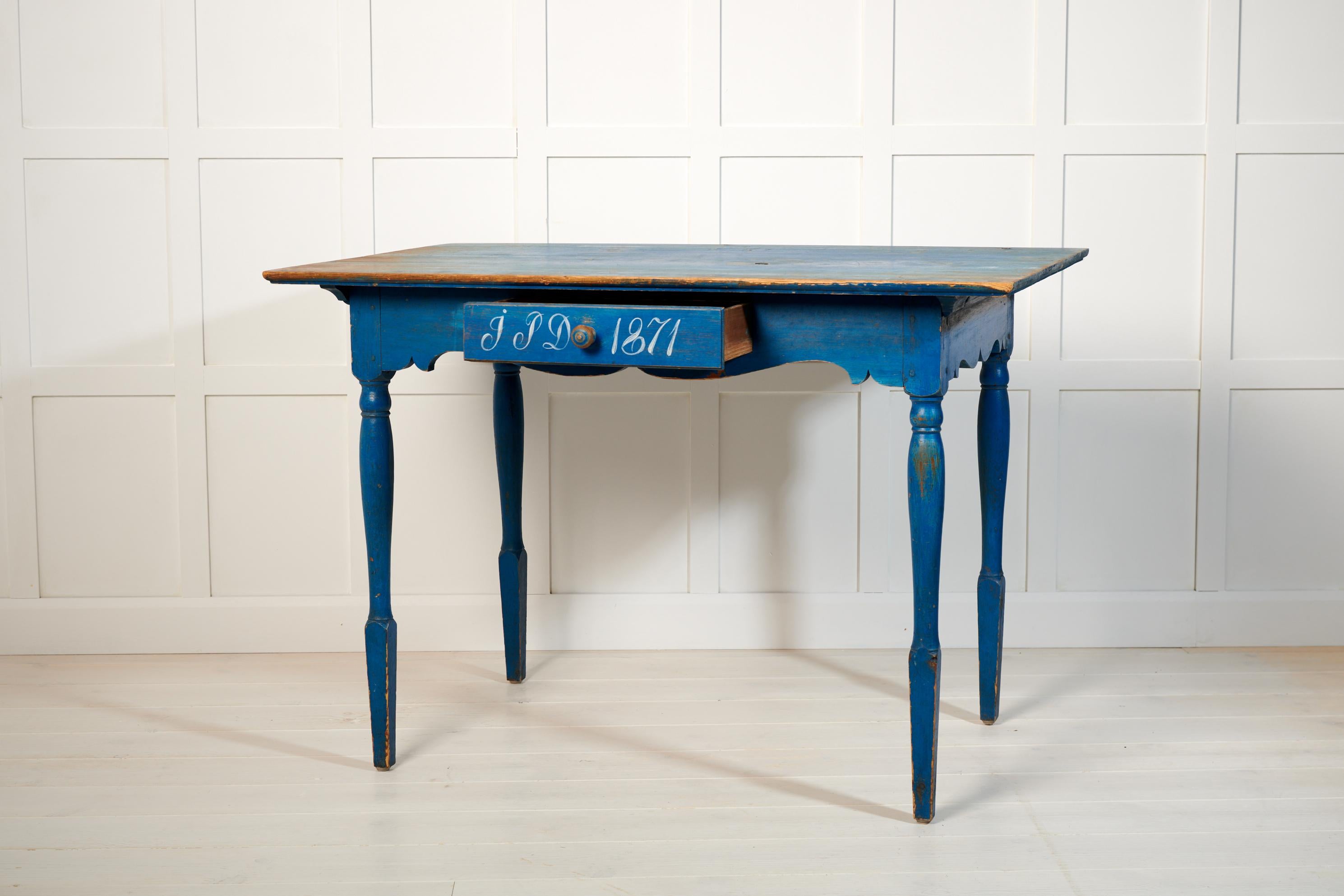 Antique Northern Swedish Blue Country Table or Desk In Good Condition For Sale In Kramfors, SE