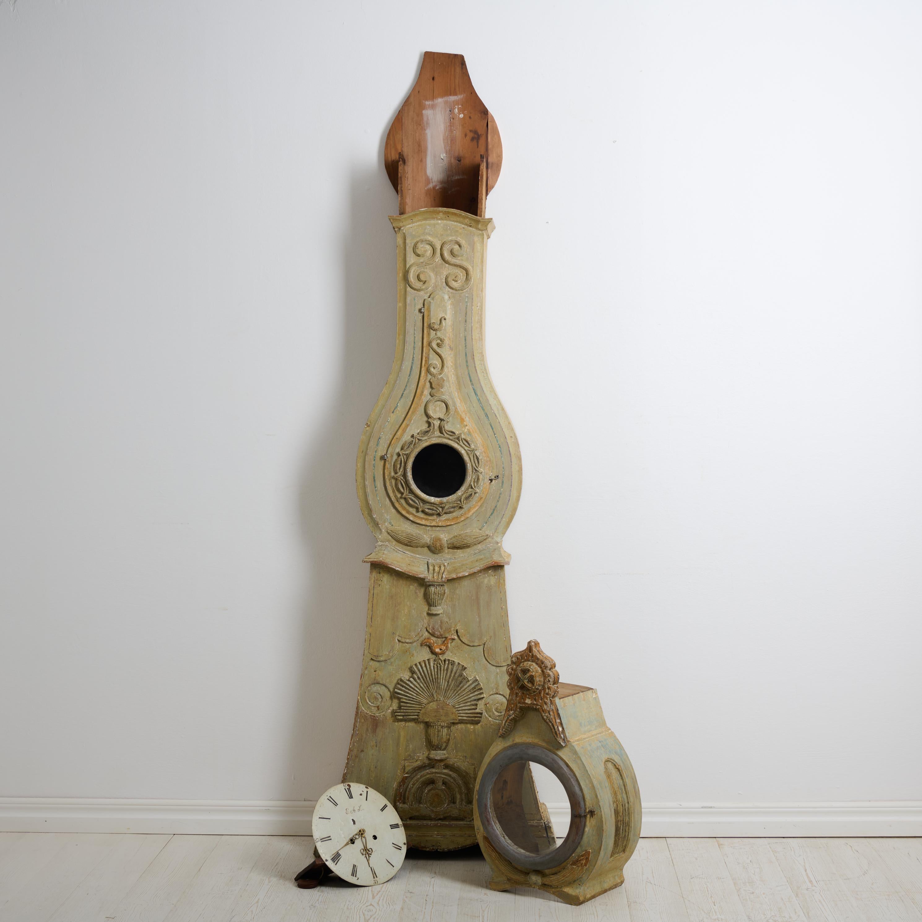 Antique Northern Swedish Long Case Clock with Original Hand-Carved Decor For Sale 1