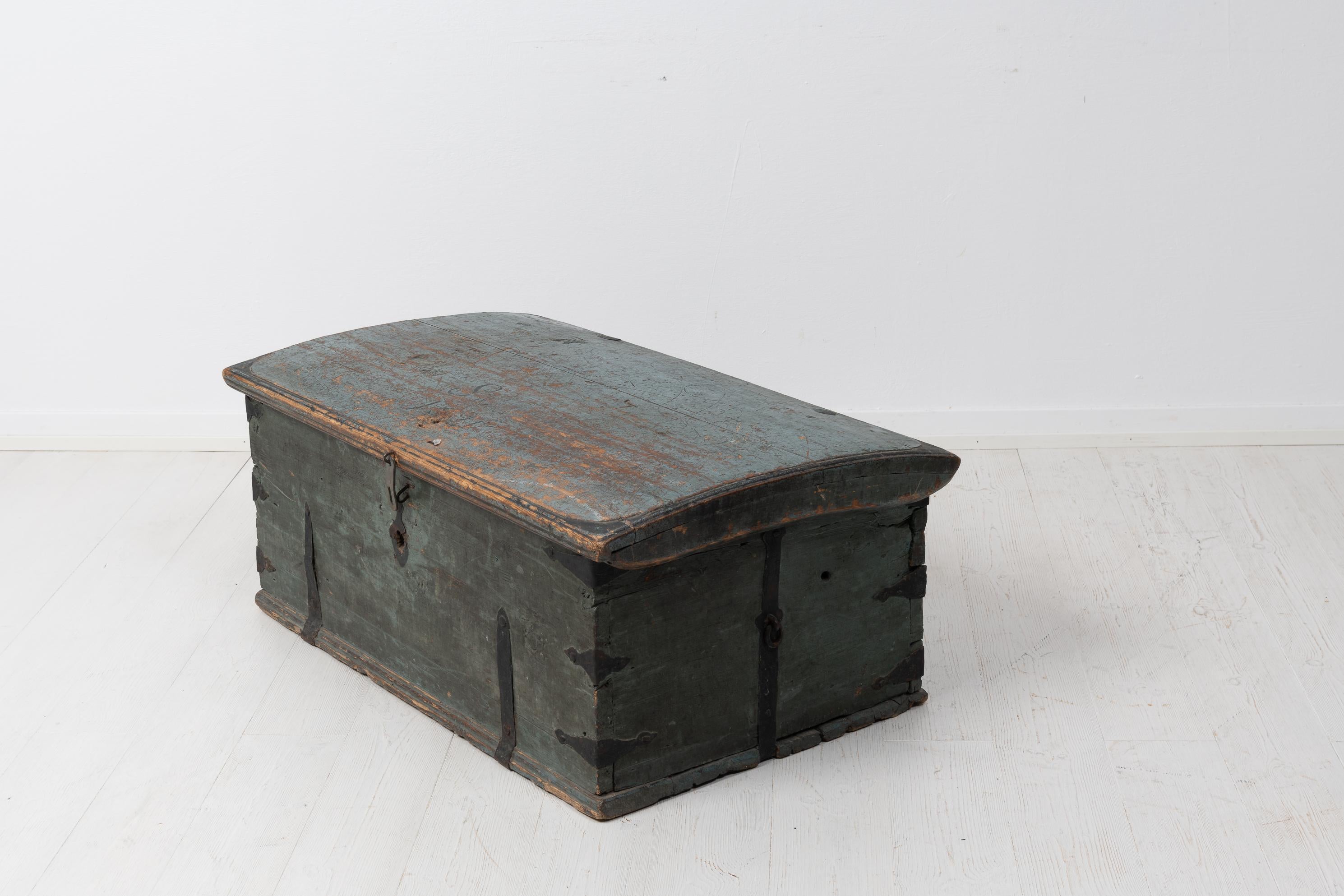 Country Antique Northern Swedish Mid-Size Chest For Sale