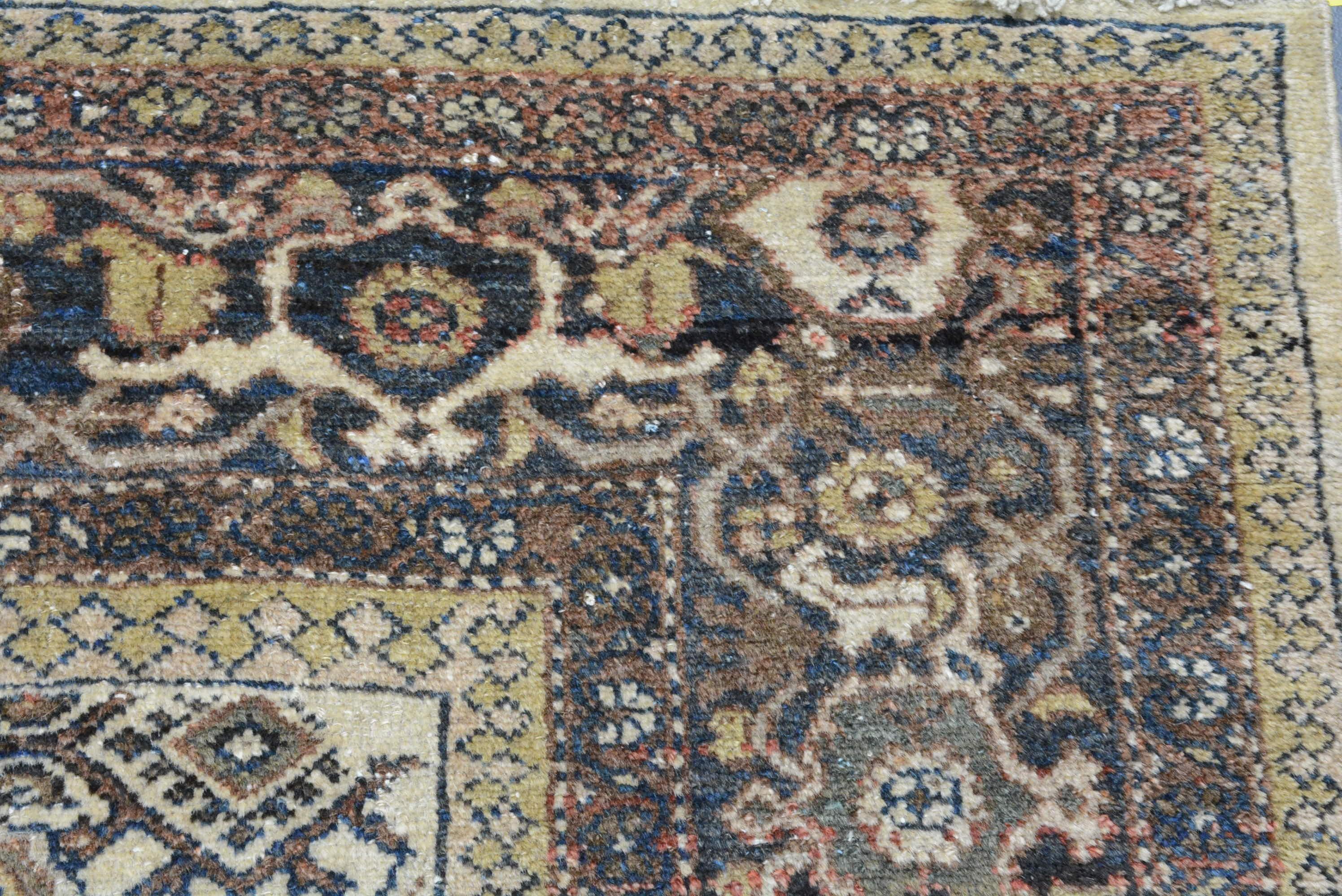 Malayer Tapis persan ancien du Nord-Ouest en vente