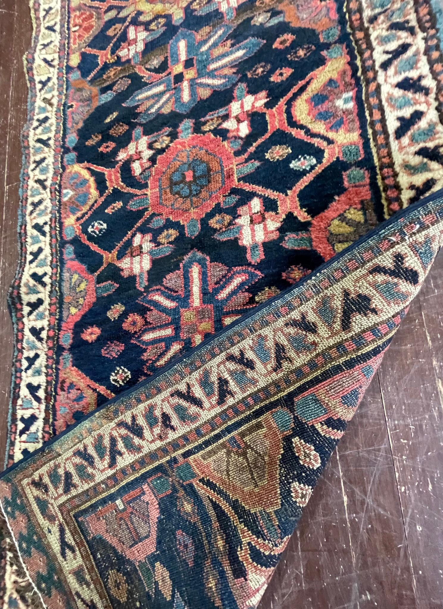 Malayer Antique nord-ouest, persan kurde/bohémien  Tapis de couloir 2''5 x 19''7 en vente