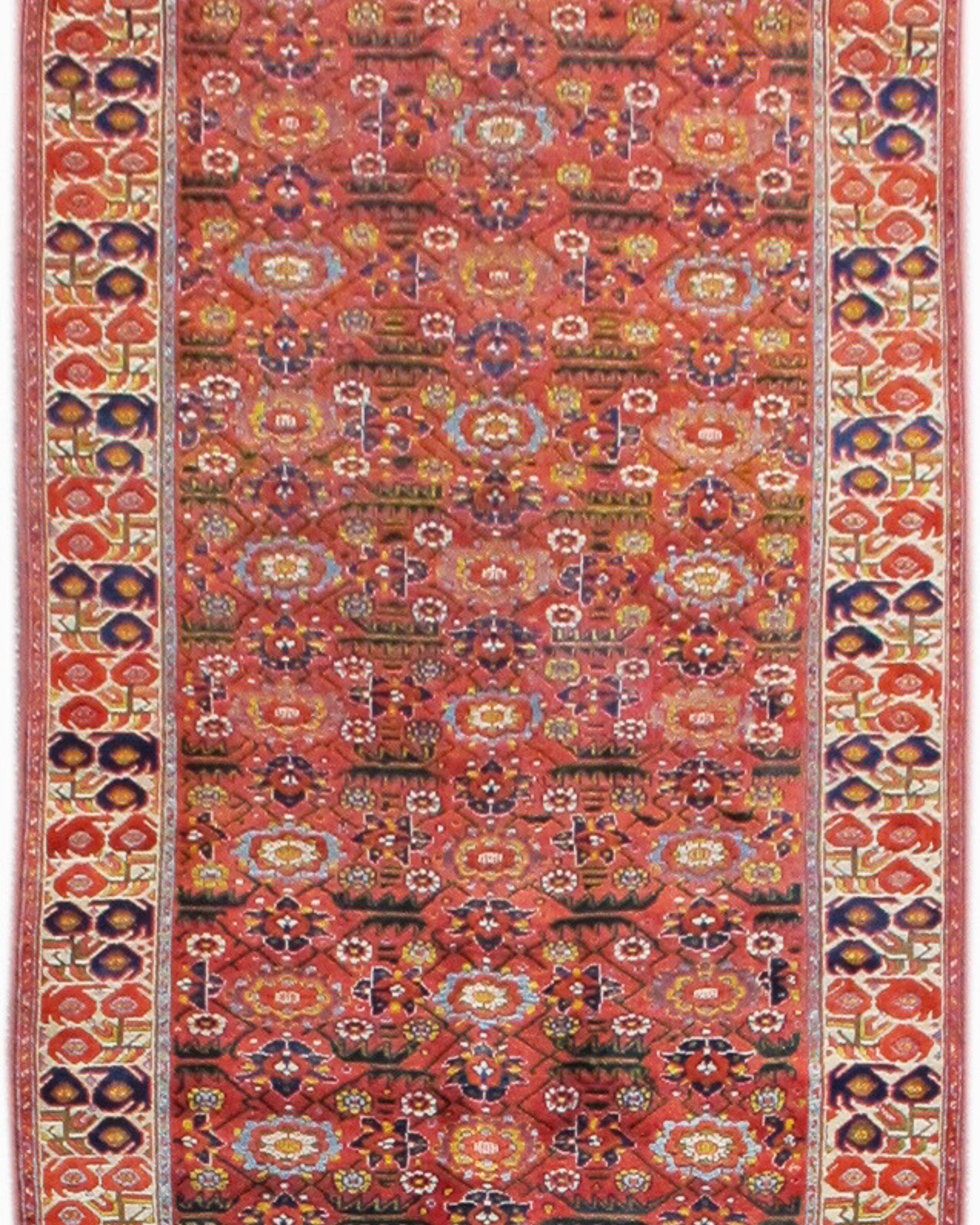 Antique Northwest Persian Long Rug, c. 1900 In Excellent Condition For Sale In San Francisco, CA
