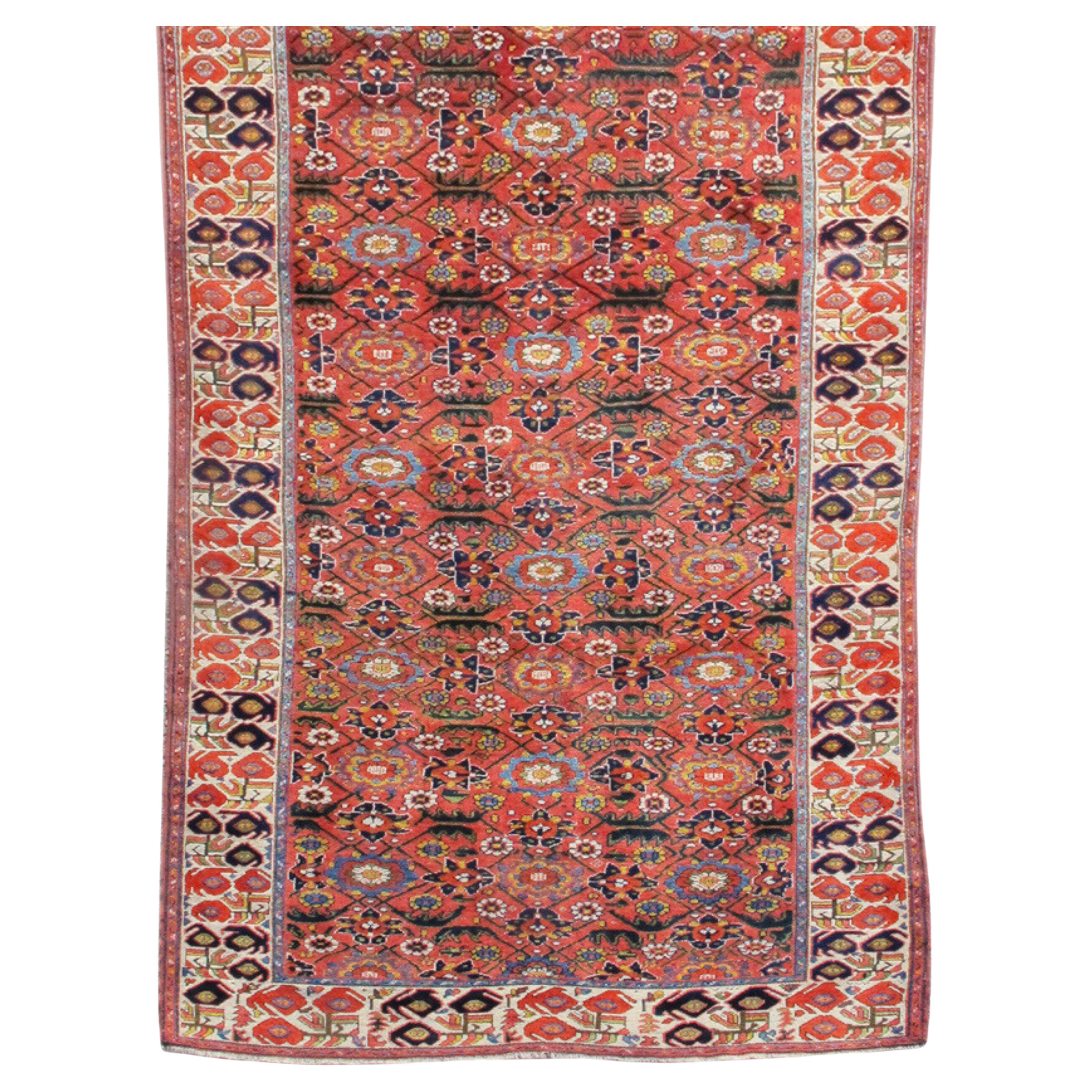 Antiker Nordwest-Persischer Long Rug, um 1900