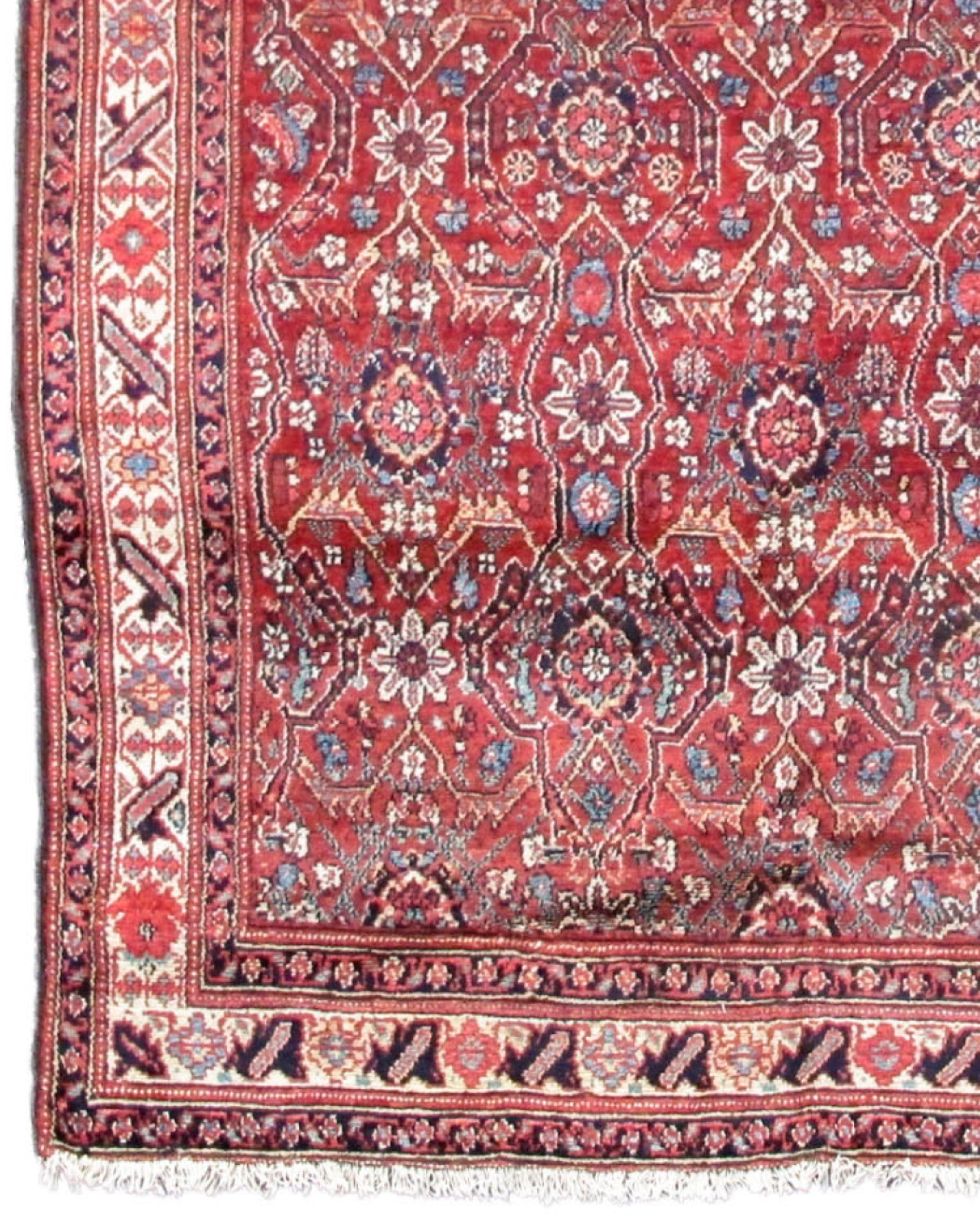Tapis long ancien du nord-ouest de la Perse, début du 20e siècle Excellent état - En vente à San Francisco, CA