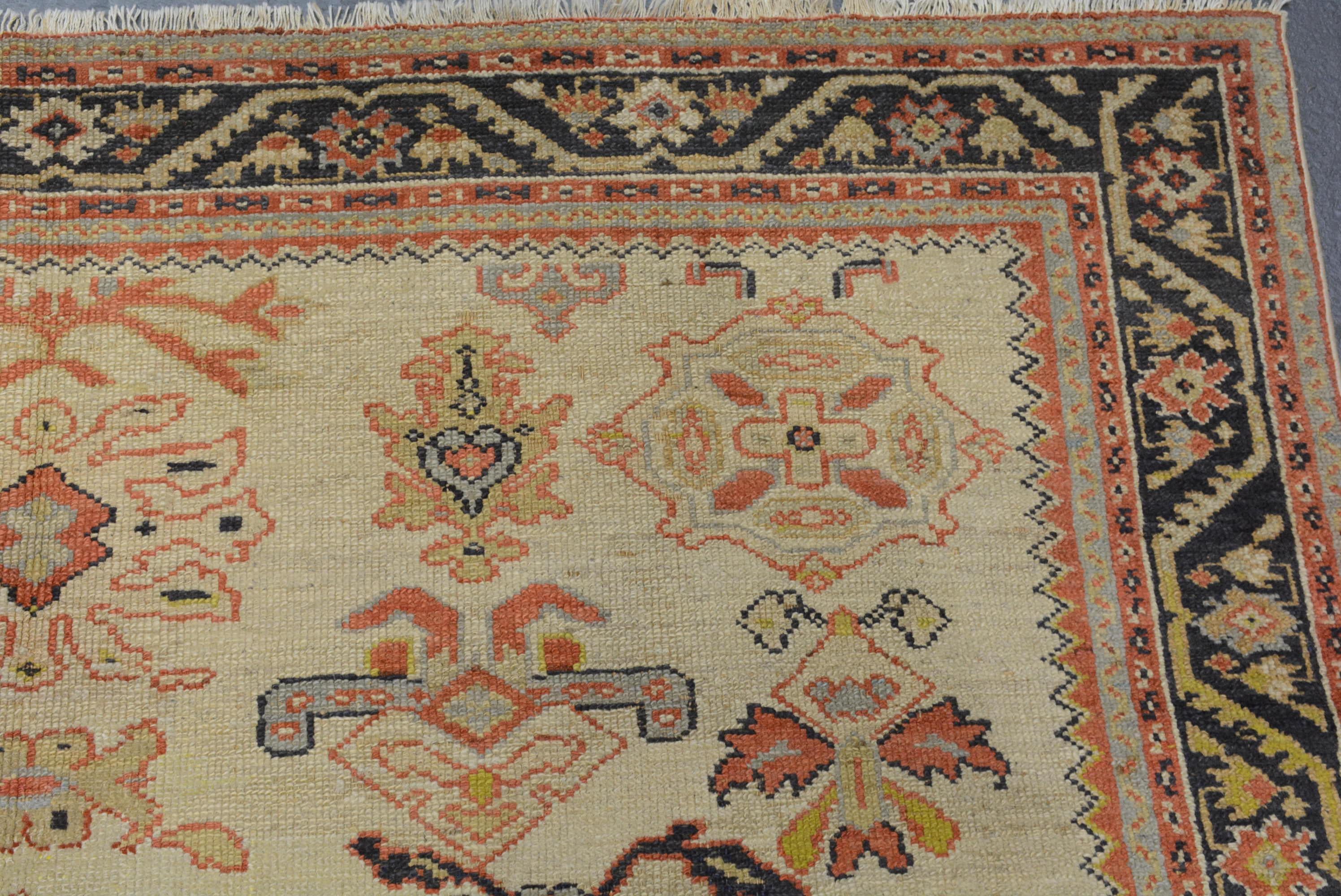 Antiker nordwestpersischer Malayer-Teppich (Persisch) im Angebot