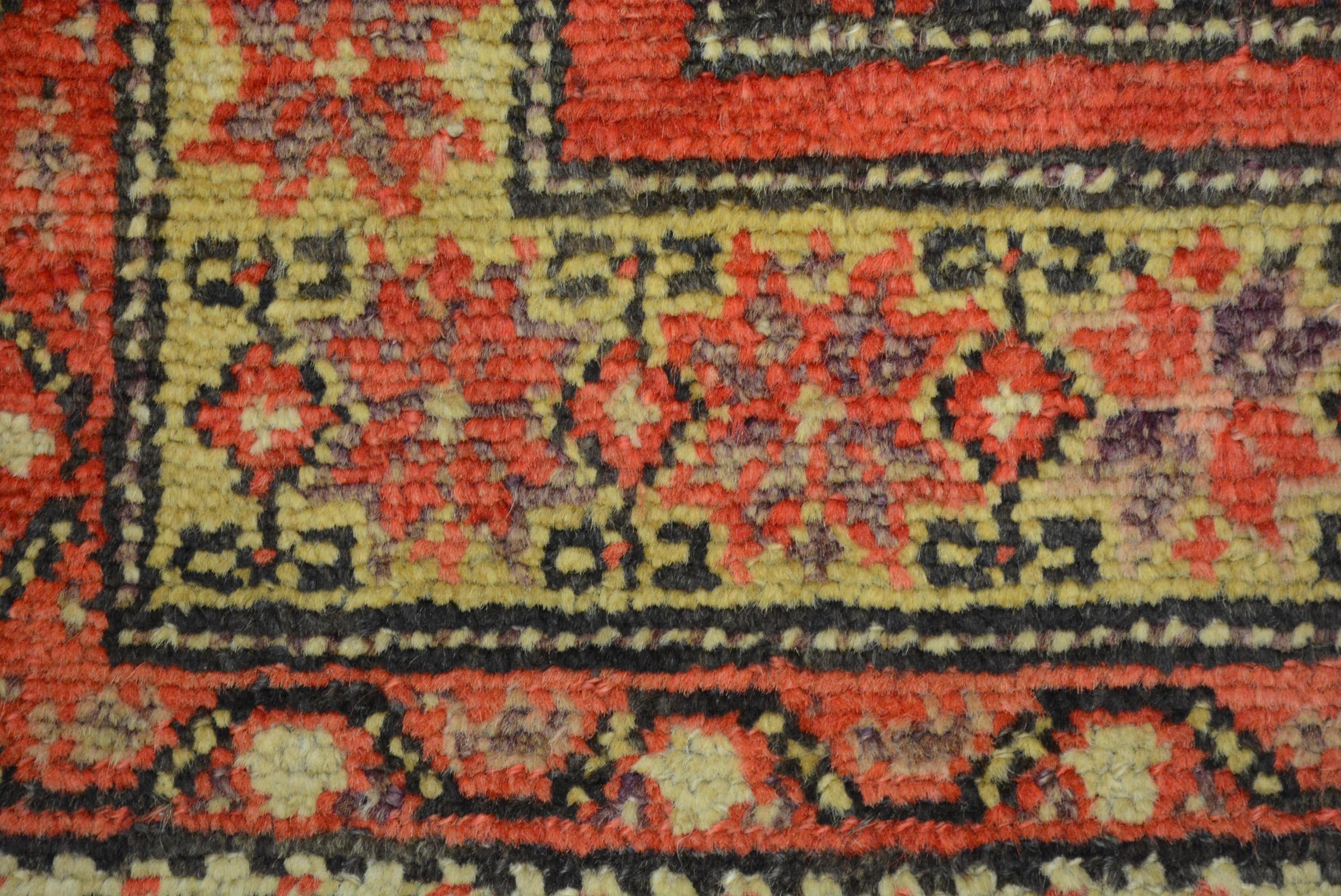 Antiker nordwestpersischer Malayer-Teppich (20. Jahrhundert) im Angebot