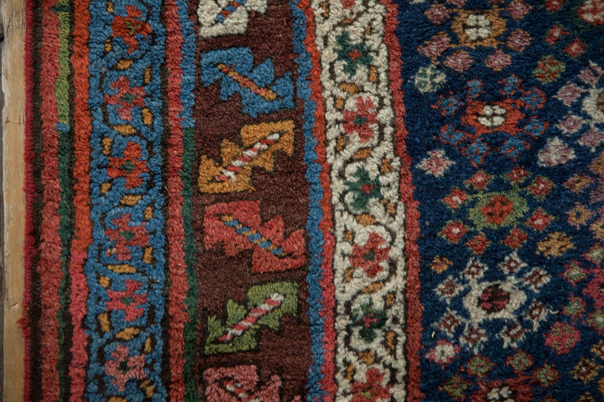 Antiker nordwestlicher persischer Teppich-Läufer im Angebot 4