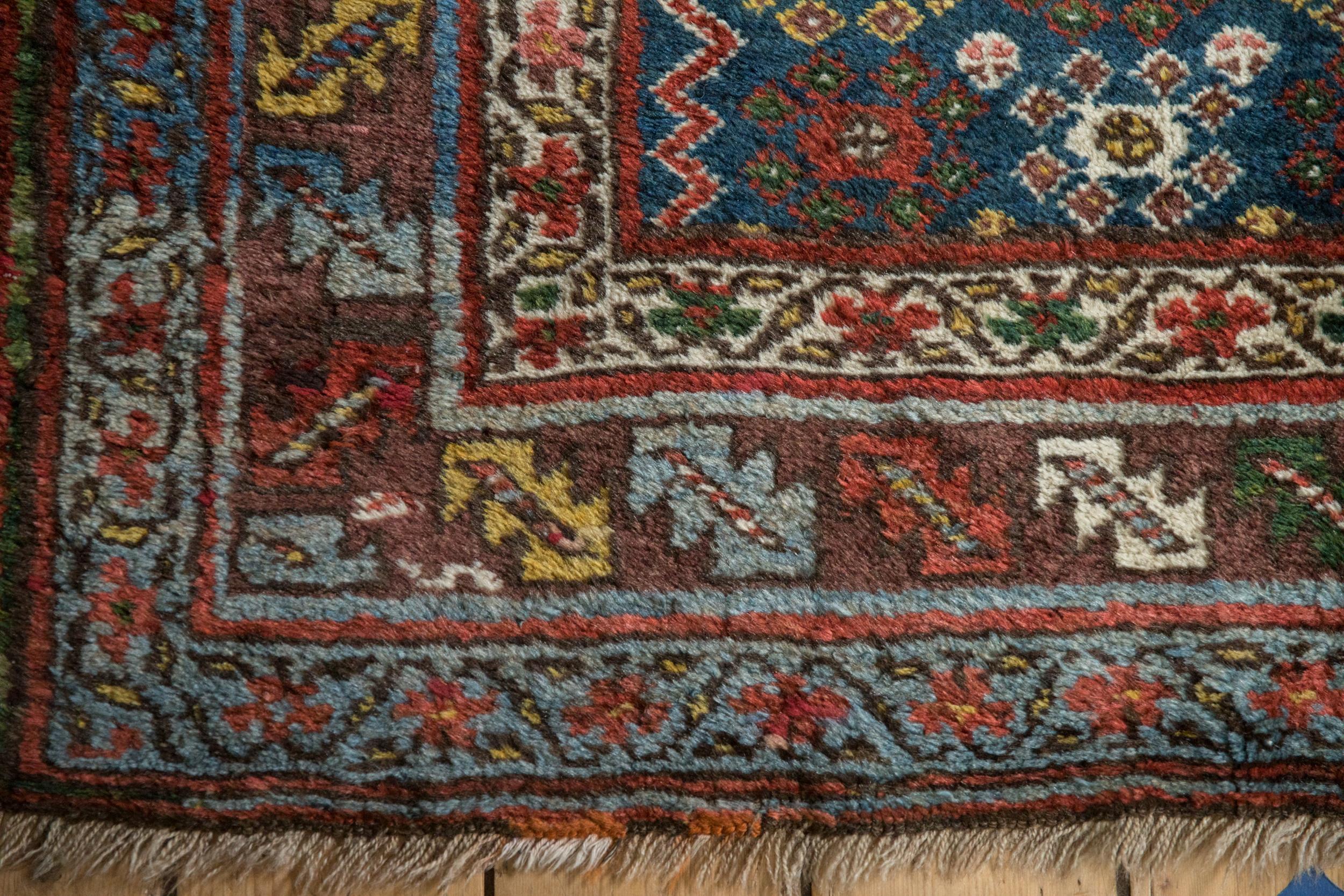 Antiker nordwestlicher persischer Teppich-Läufer (Sonstiges) im Angebot