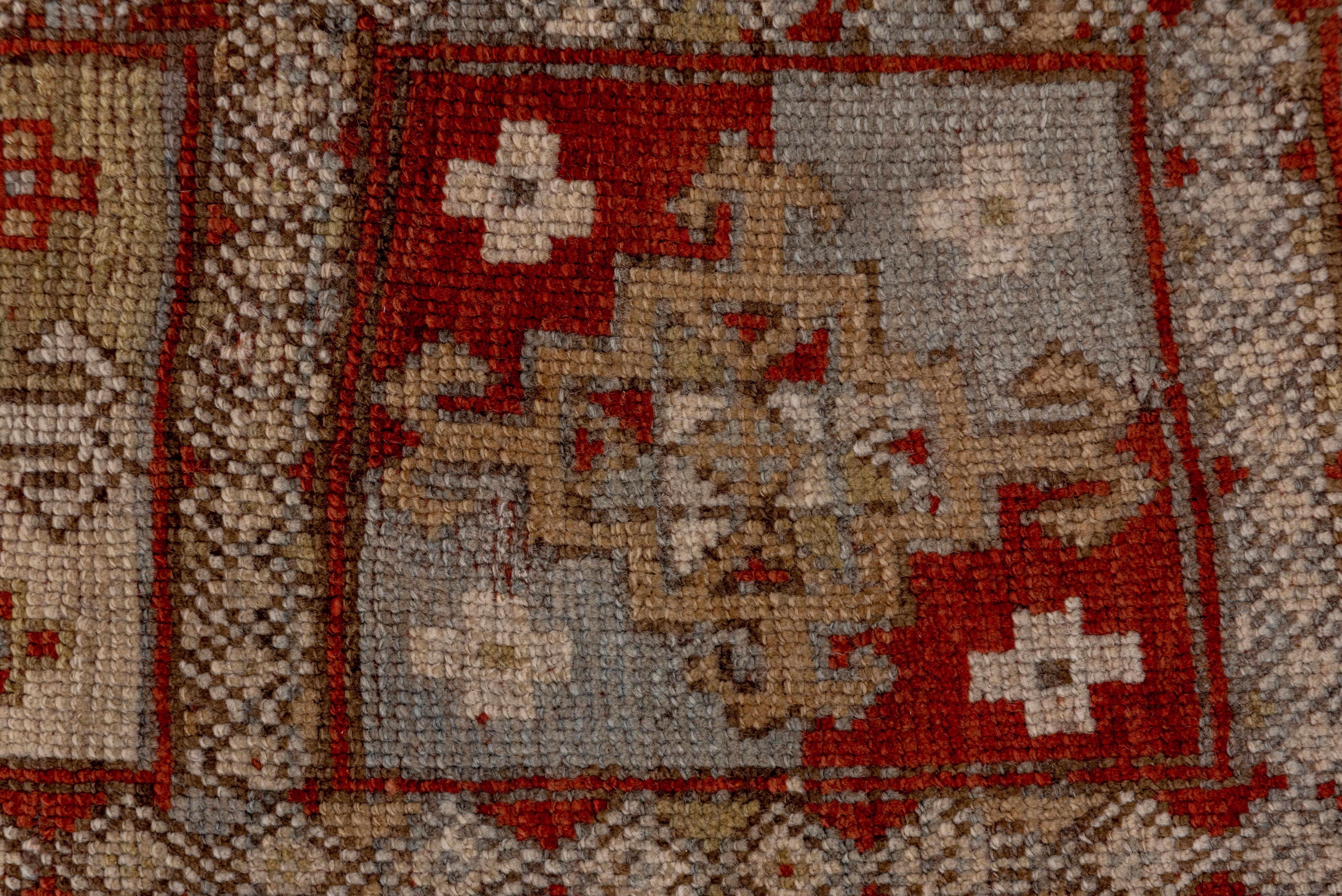 Laine Ancien tapis persan du nord-ouest à motifs de panneaux tribaux en vente