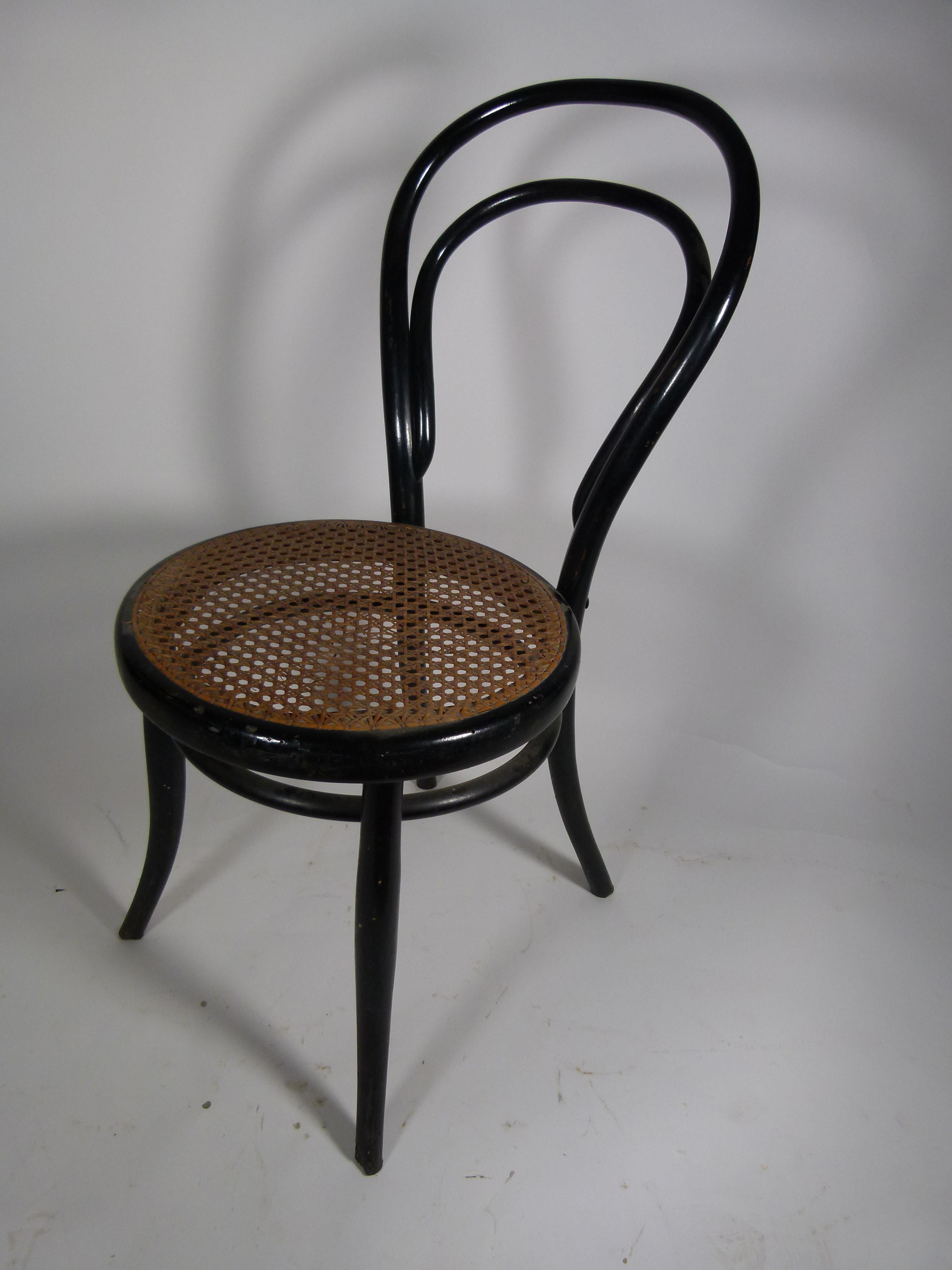 Bentwood Antique Number 14 Chair by Michael Thonet
