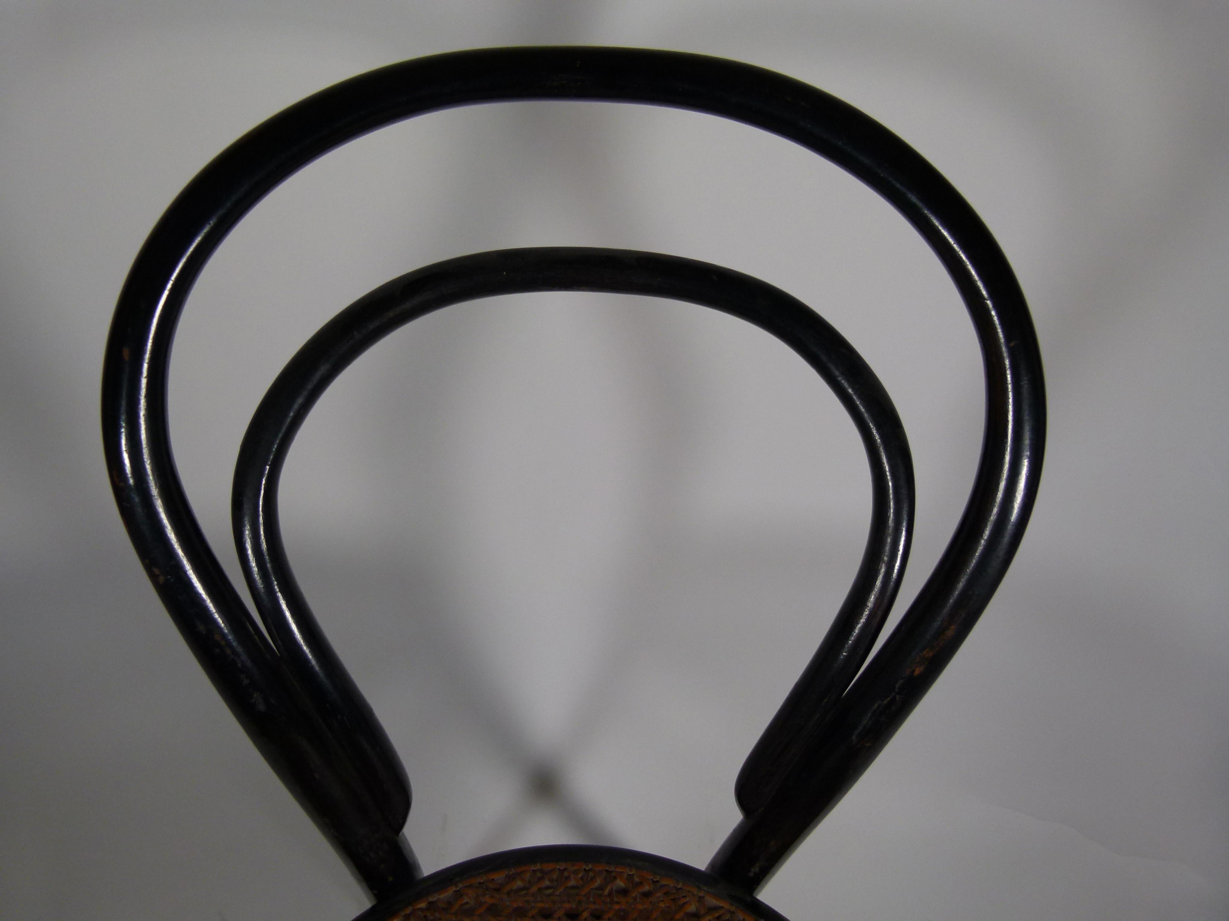 Antiker Stuhl mit Nummer 14 von Michael Thonet (20. Jahrhundert)