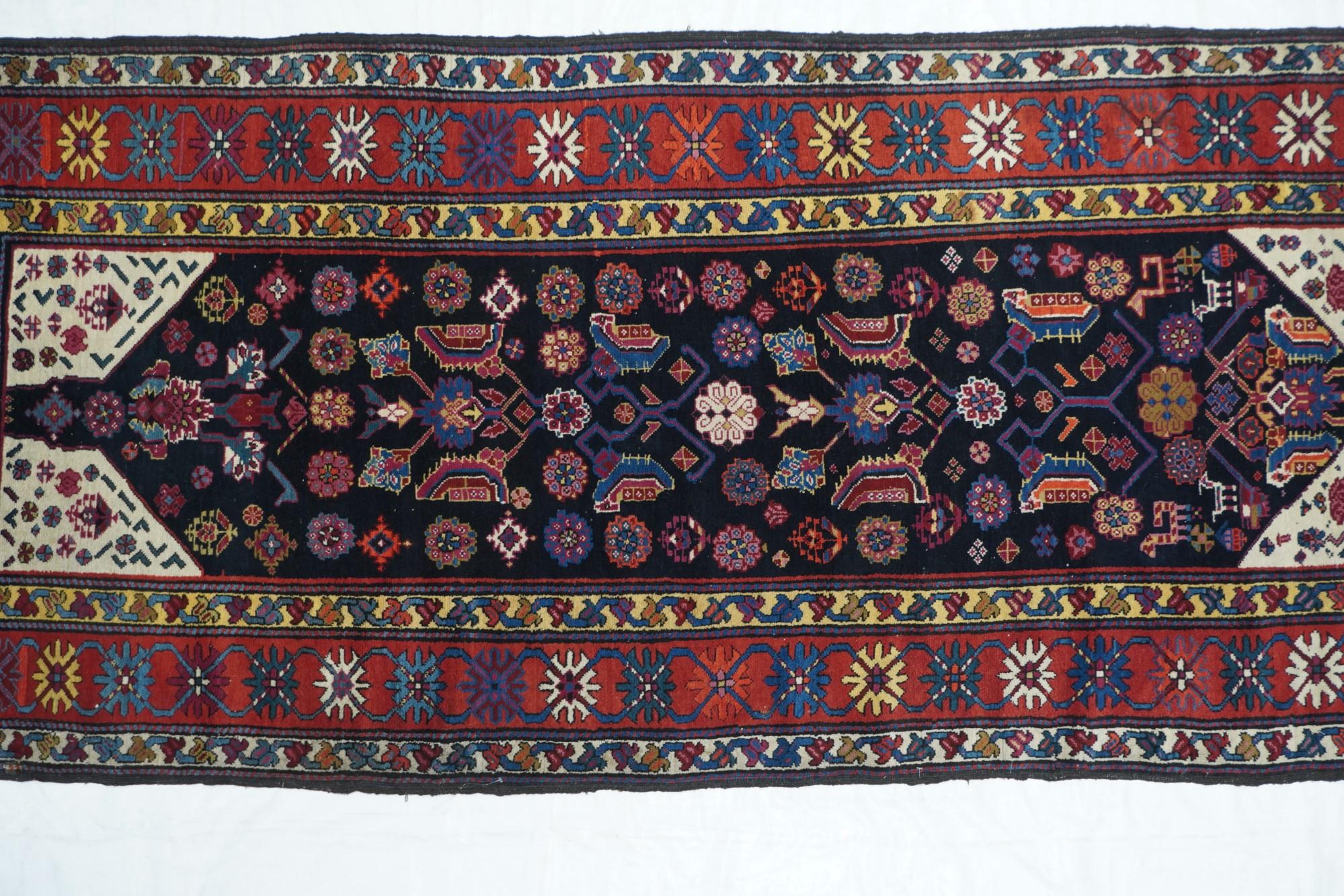 Antique Nw Persian Rug 3'10'' x 9'1'' In Excellent Condition For Sale In New York, NY