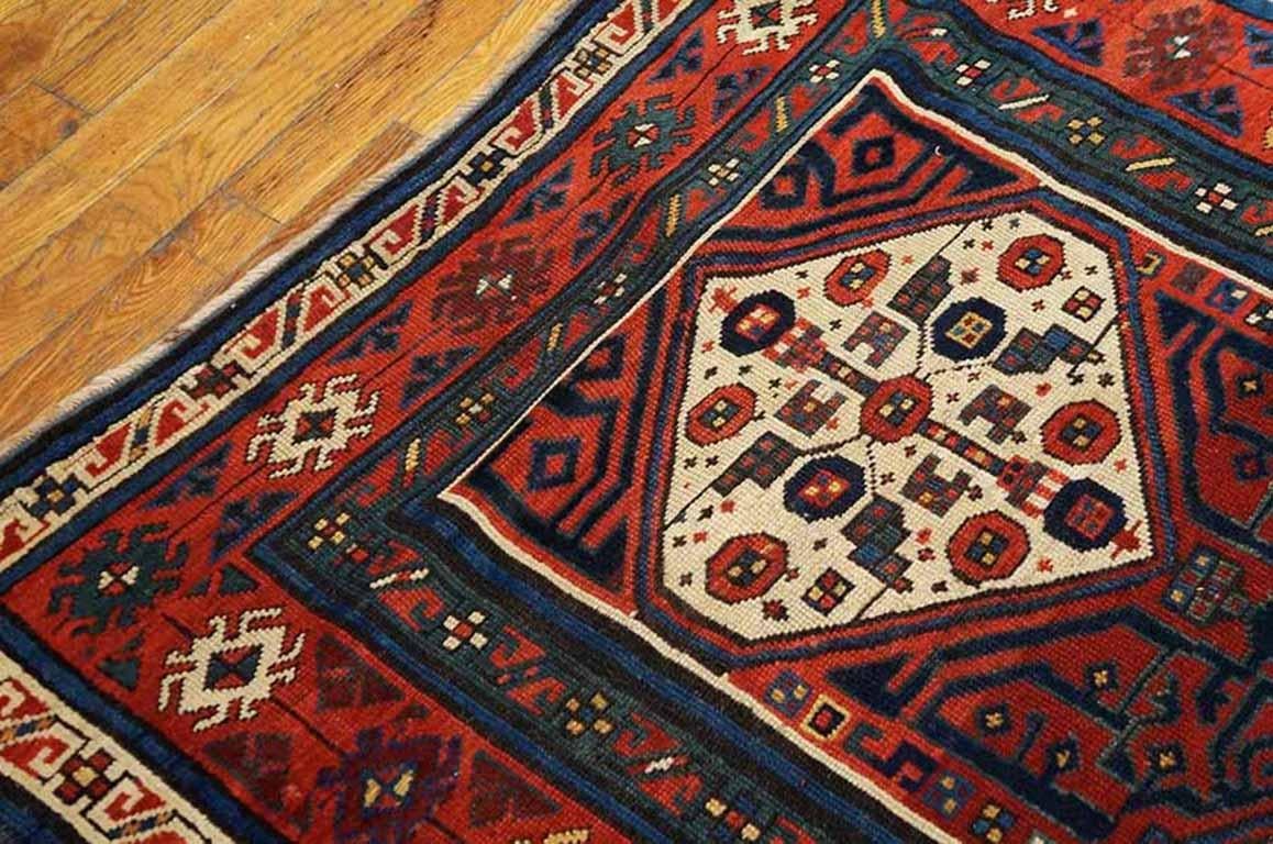 Alfombra persa antigua NW siglo XIX en venta
