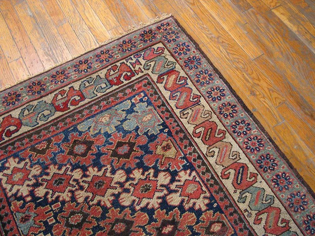 Handgefertigter antiker NW-Perserteppich. Gewebt, um 1890, (spätes 19. Jahrhundert). Persischer informeller Teppich, Läufergröße: 3'8