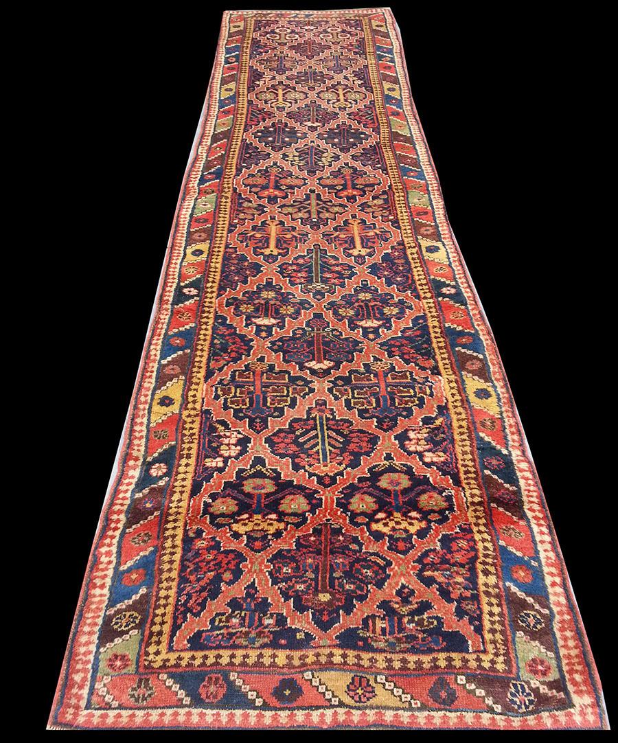 Mid 19th Century N.W. Persian Carpet ( 3'9