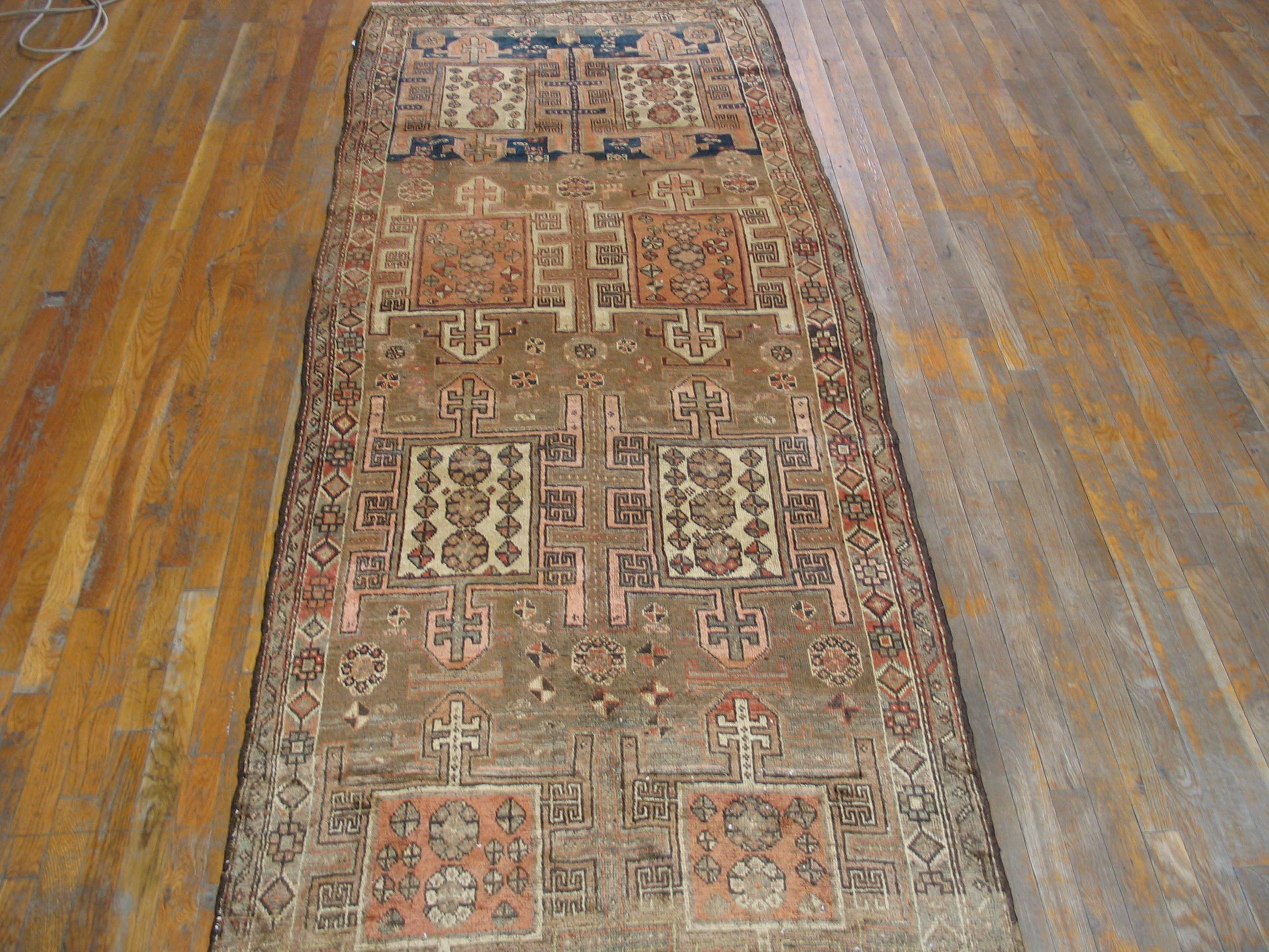 Antique N.W Persian Rug For Sale 2