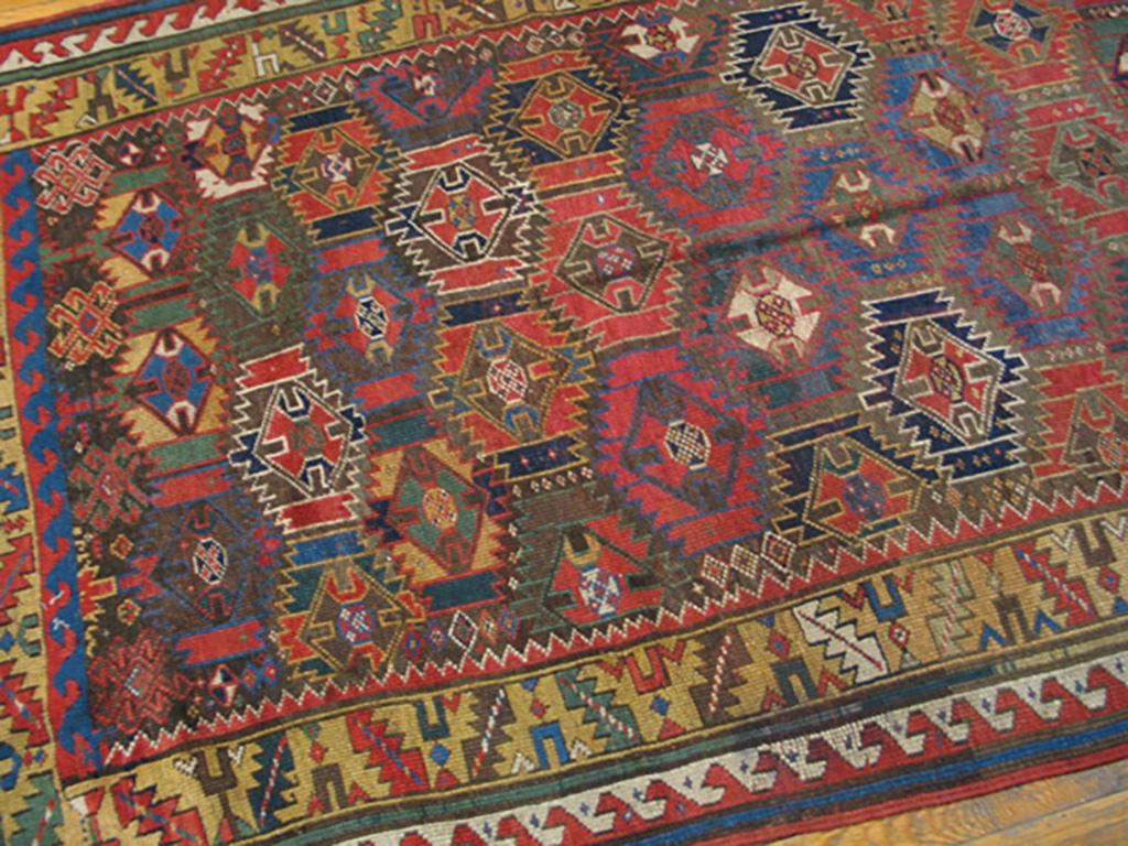 Handmade antique NW Persian carpet. Woven circa 1830 (early 19th century). Rug size 4'8