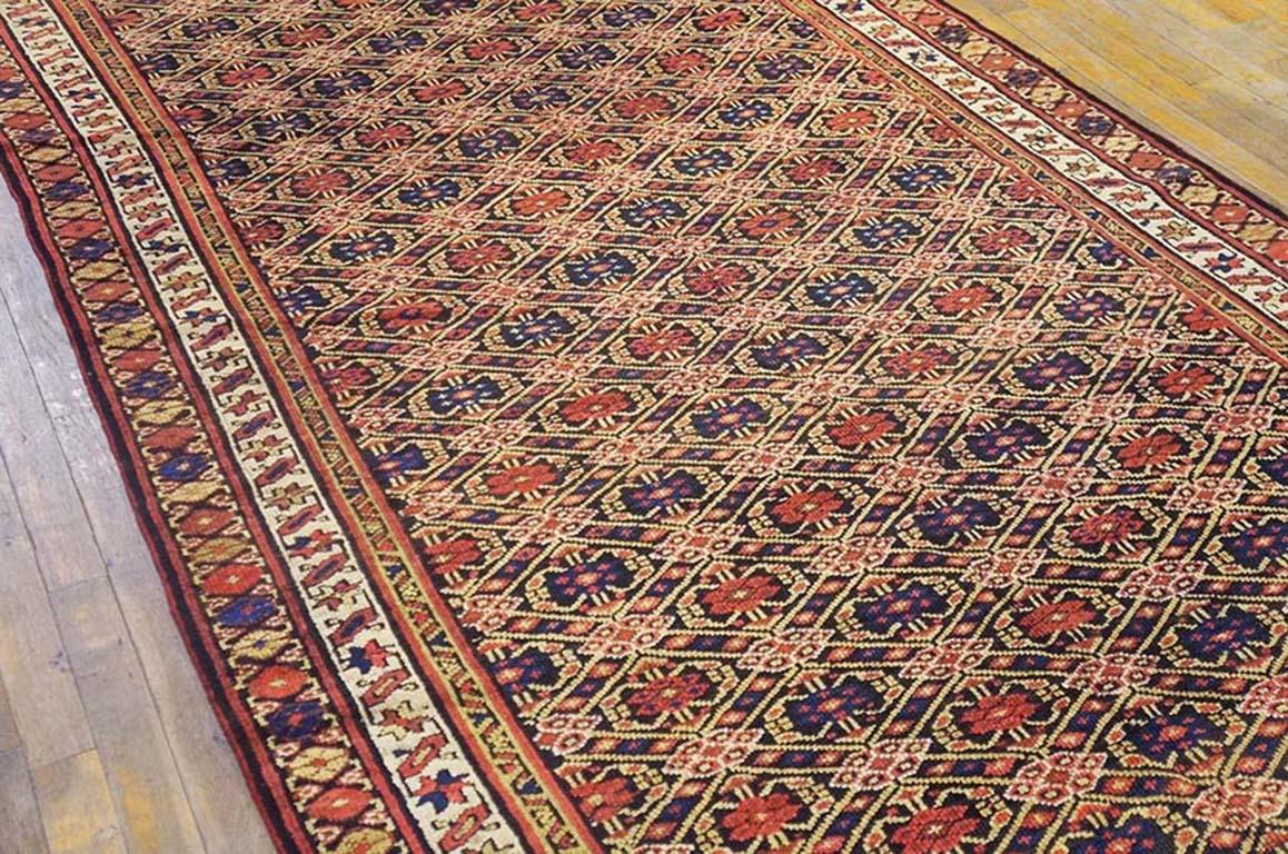 Wool 19th Century N.W.Persian Carpet ( 5' x 10'3