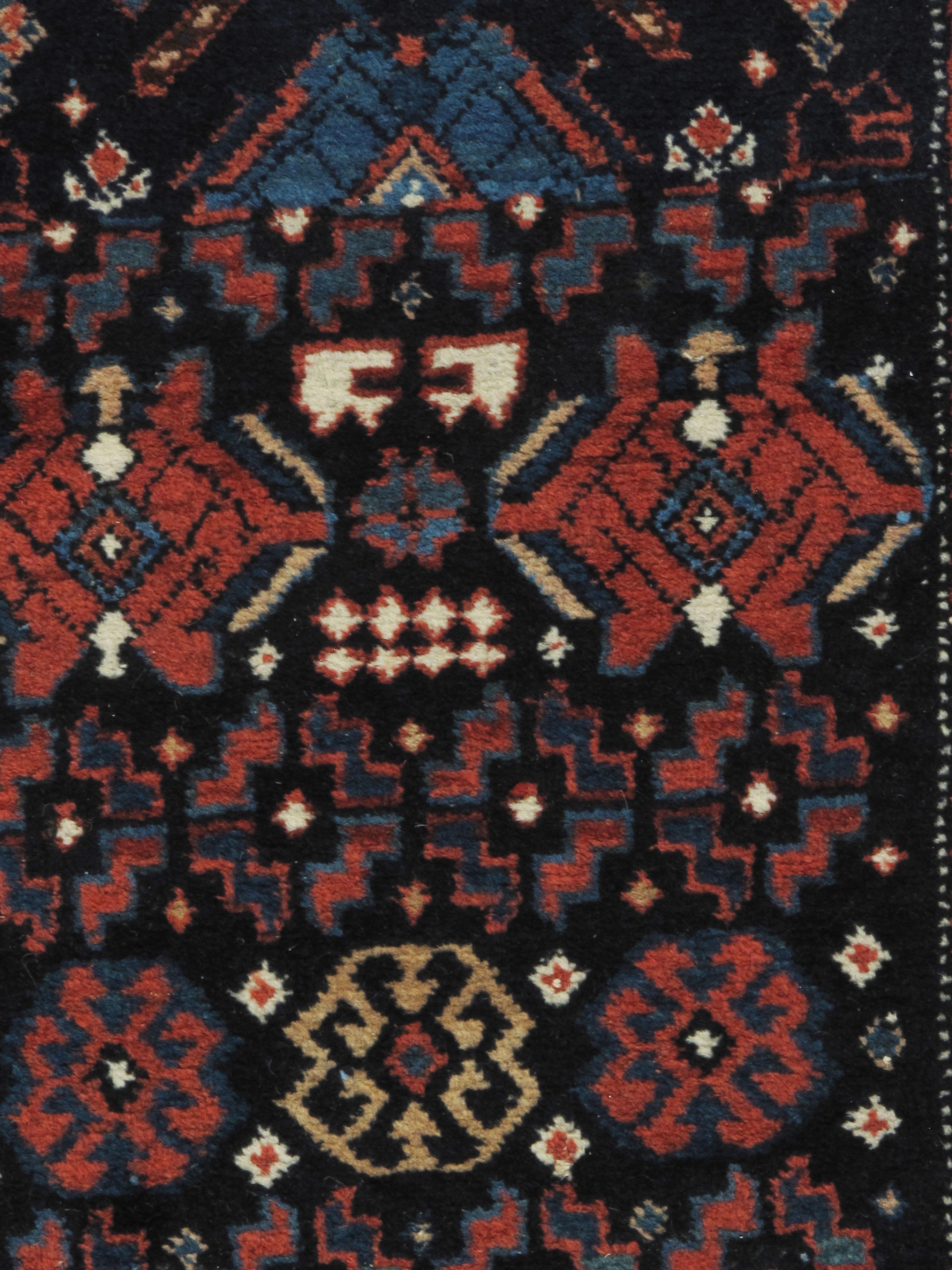 Antike N.W. Persischer Läufer 2'9 x 12'11 (Handgeknüpft) im Angebot