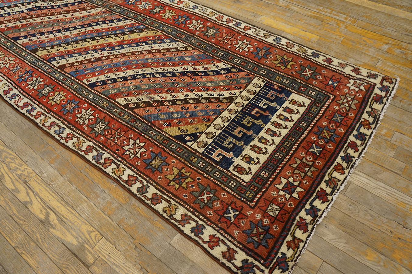 19th Century N.W. Persian Carpet ( 3'6'' x 10' - 107 x 305 ) For Sale 7