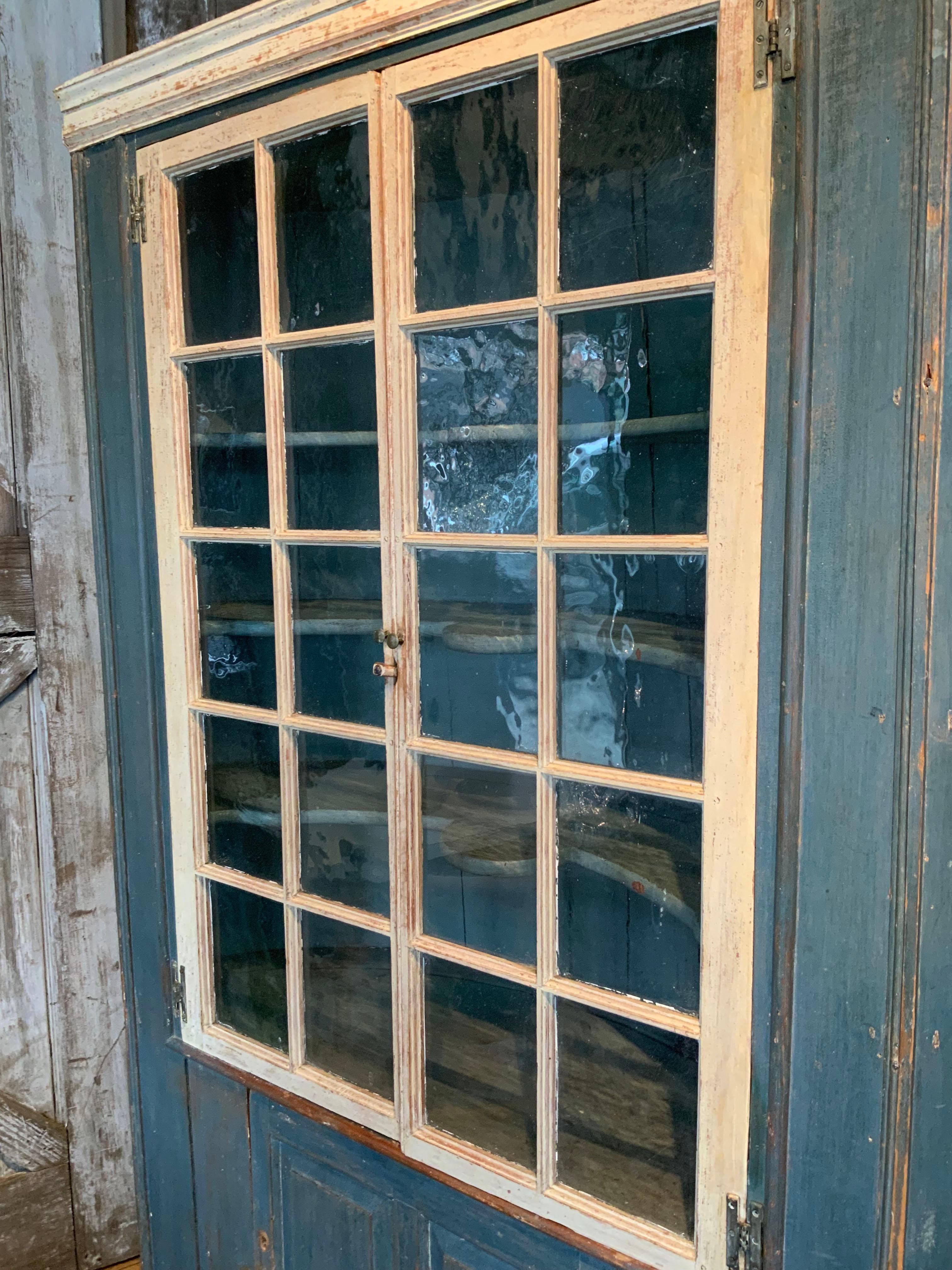American Antique NY State Country Corner Cupboard with Original Glass For Sale