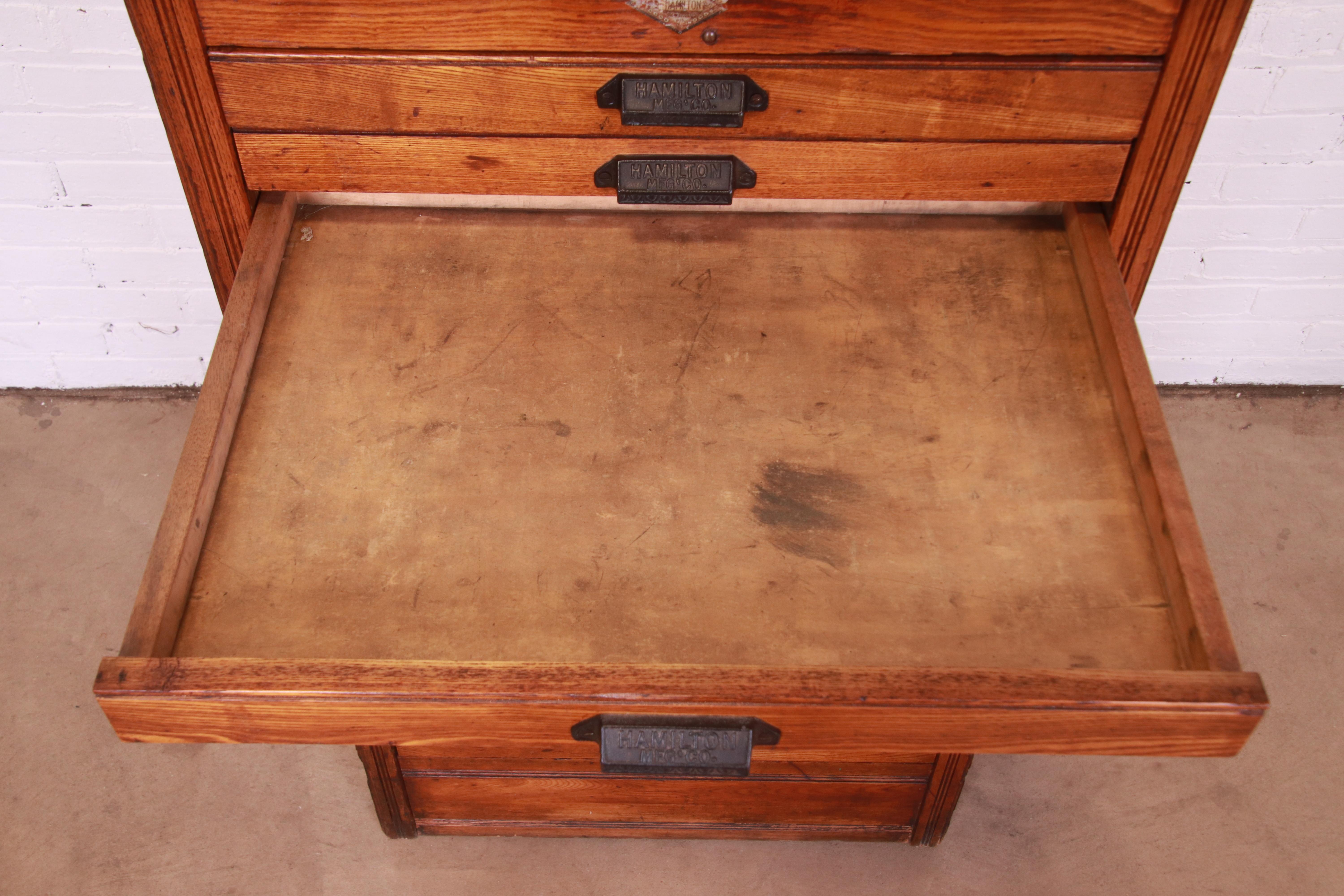 Antique Oak 16-Drawer Blueprint Flat File Cabinet by Hamilton, circa 1900 2