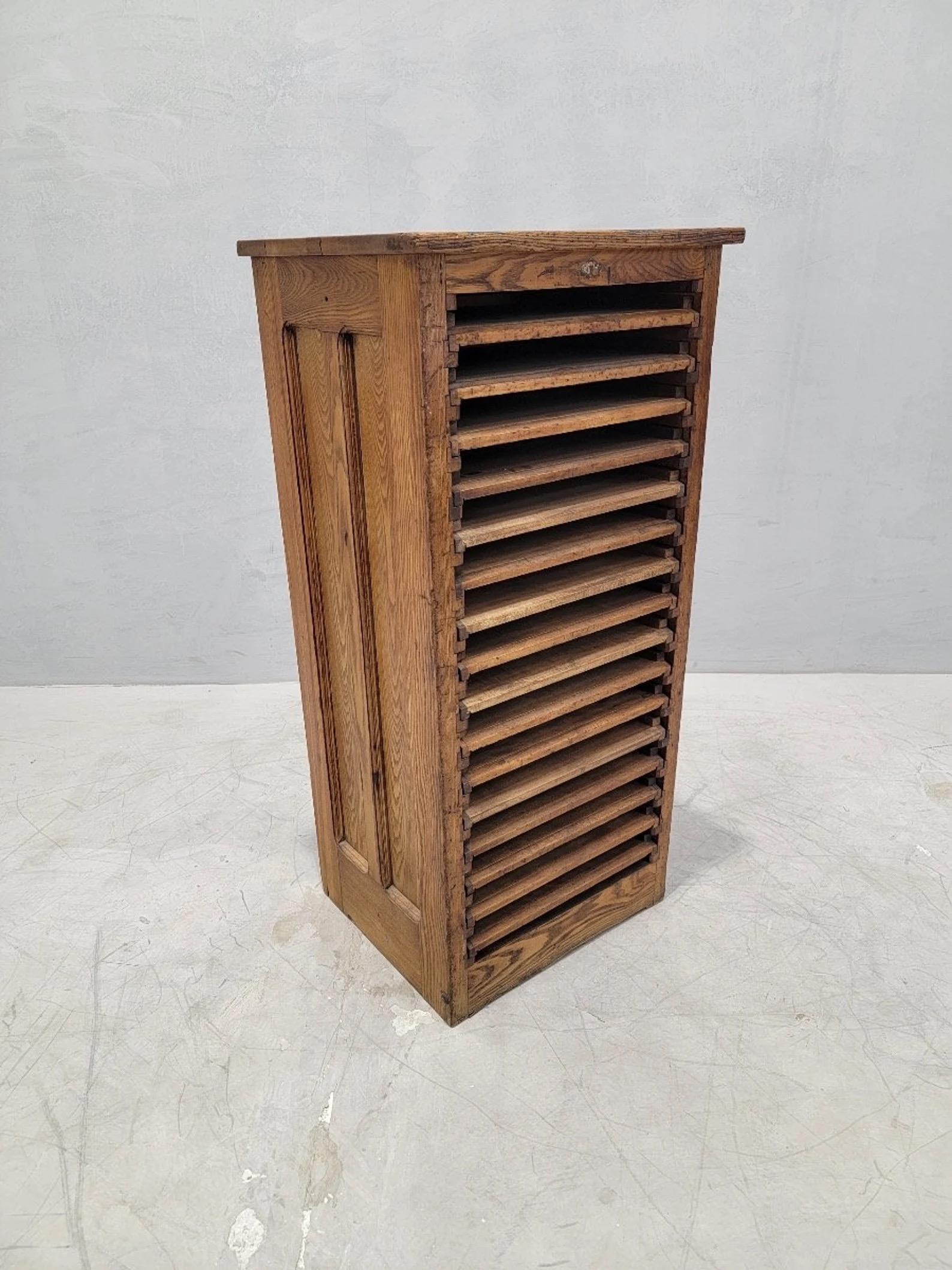 Wood Antique Oak 16 Drawer Typesetter's Letterhead Filer For Sale