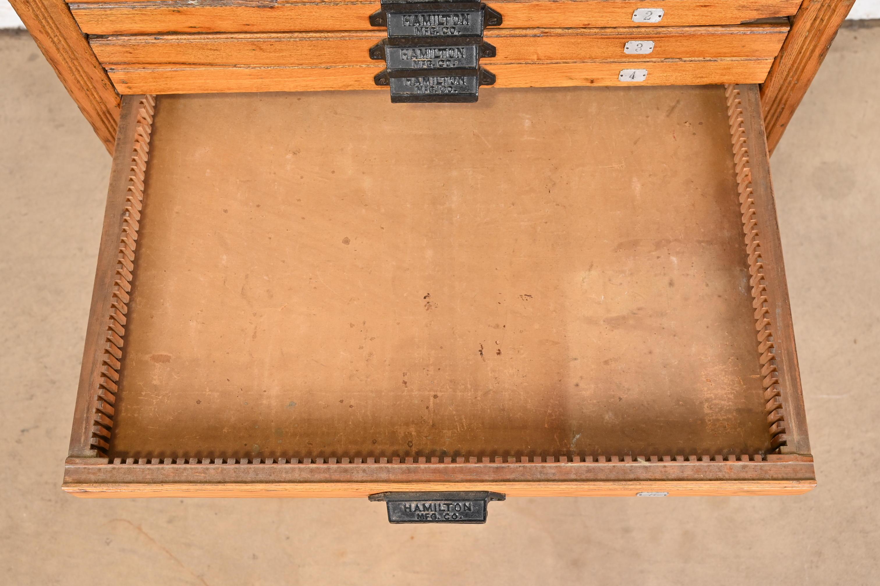 Antique Oak 20-Drawer Blueprint Flat File Cabinet by Hamilton, circa 1900 3