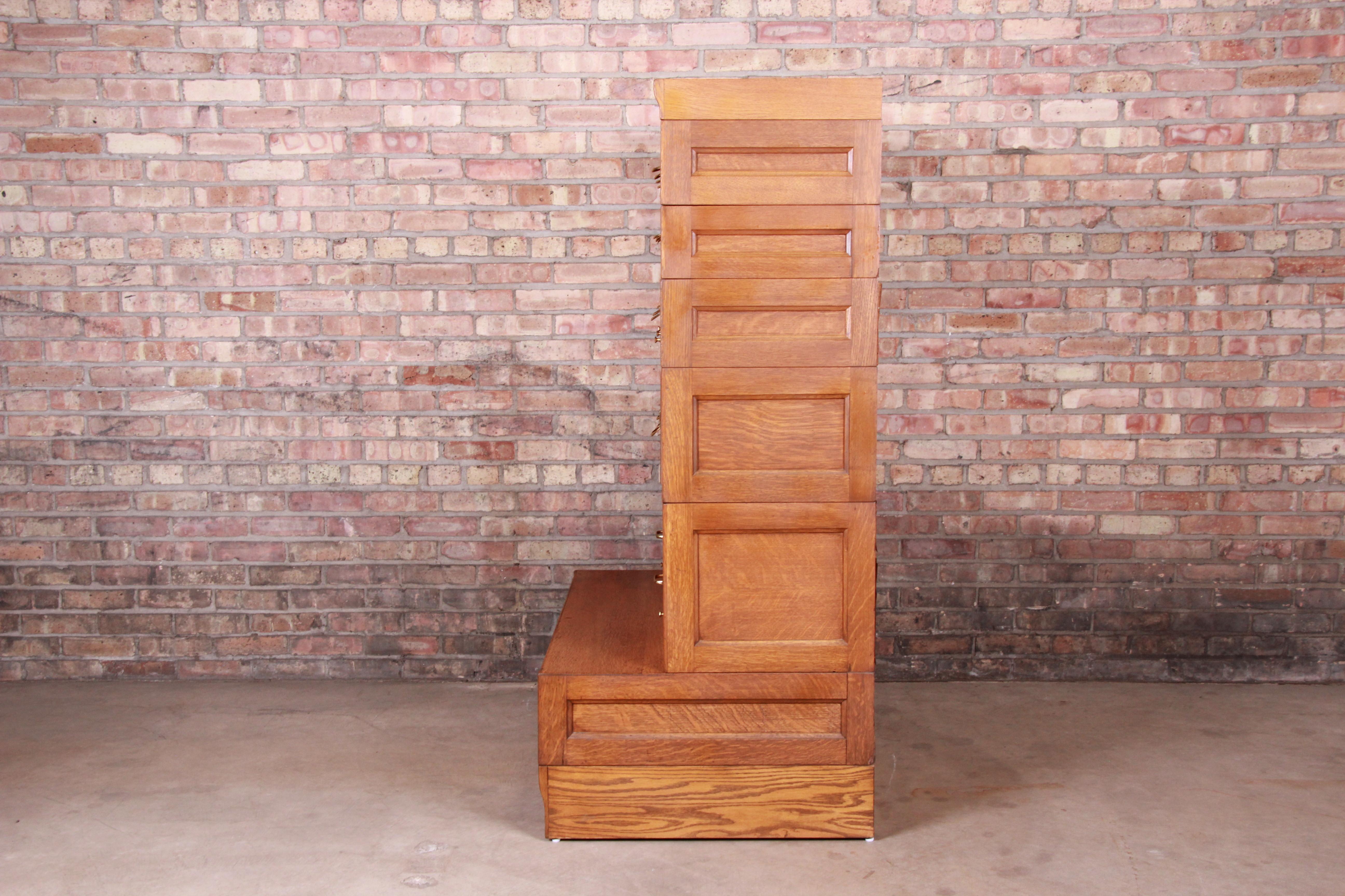 Antique Oak 24-Drawer Card Catalog File Cabinet, circa 1920s 7