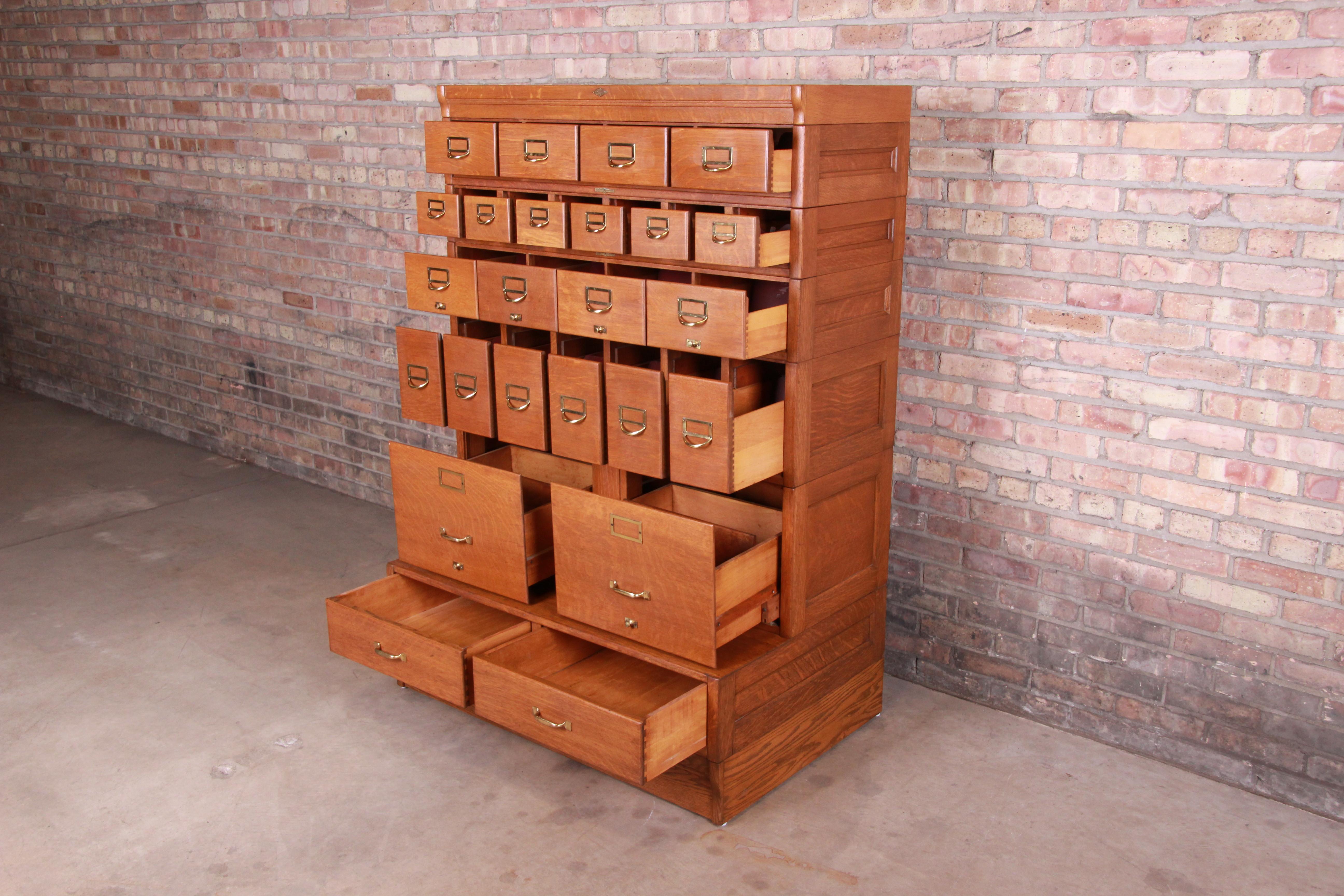 Arts and Crafts Antique Oak 24-Drawer Card Catalog File Cabinet, circa 1920s
