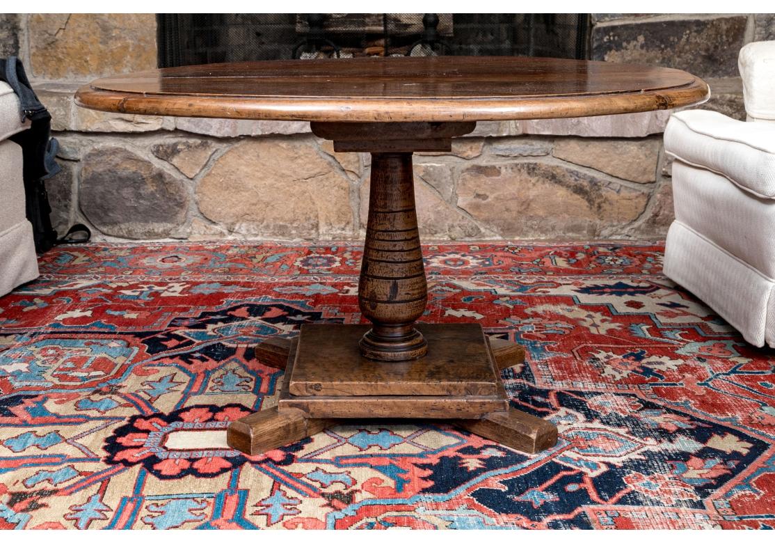 Antique Oak Arts and Crafts Era Round Pedestal Table For Sale 4