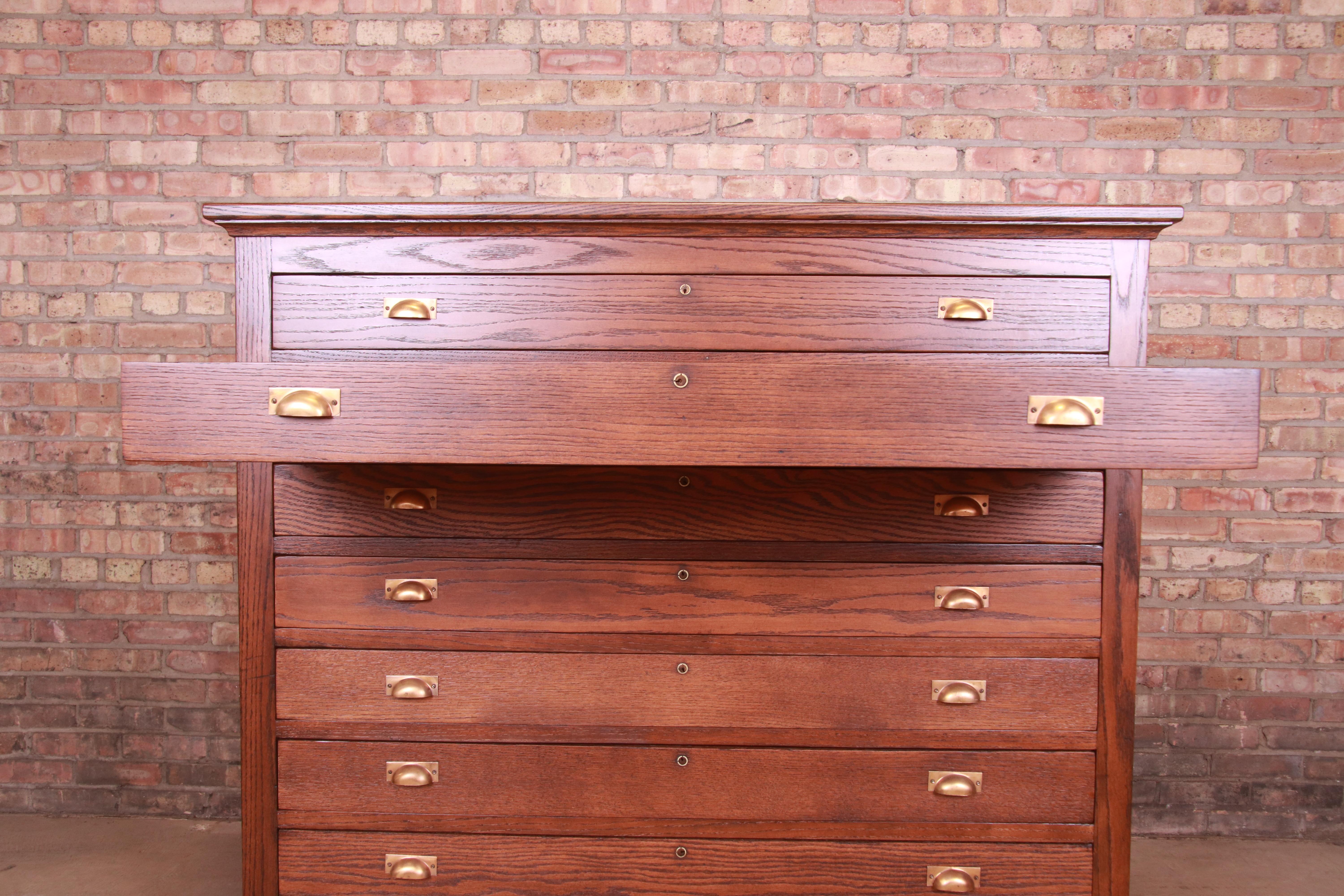 Antique Oak Arts & Crafts Architect's Blueprint Flat File Cabinet, Refinished In Good Condition In South Bend, IN