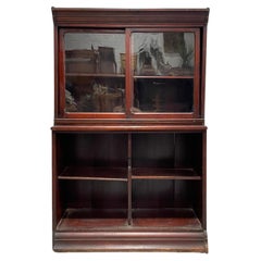 Antique Oak Bookcase / China Cabinet by Danner Furniture, circa 1910s
