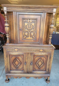 Antique Jacobean Revival Oak Buffet / China Hutch