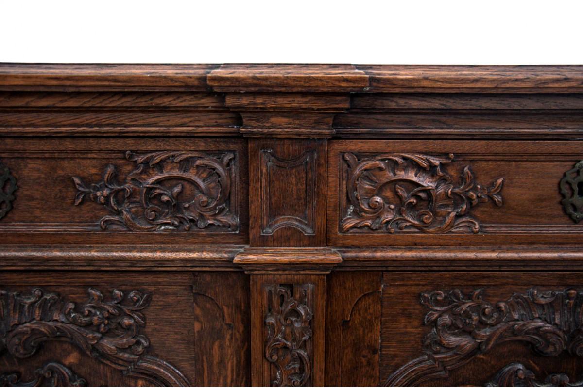 Antique Oak Cabinet, France, Late 19th Century In Good Condition For Sale In Chorzów, PL