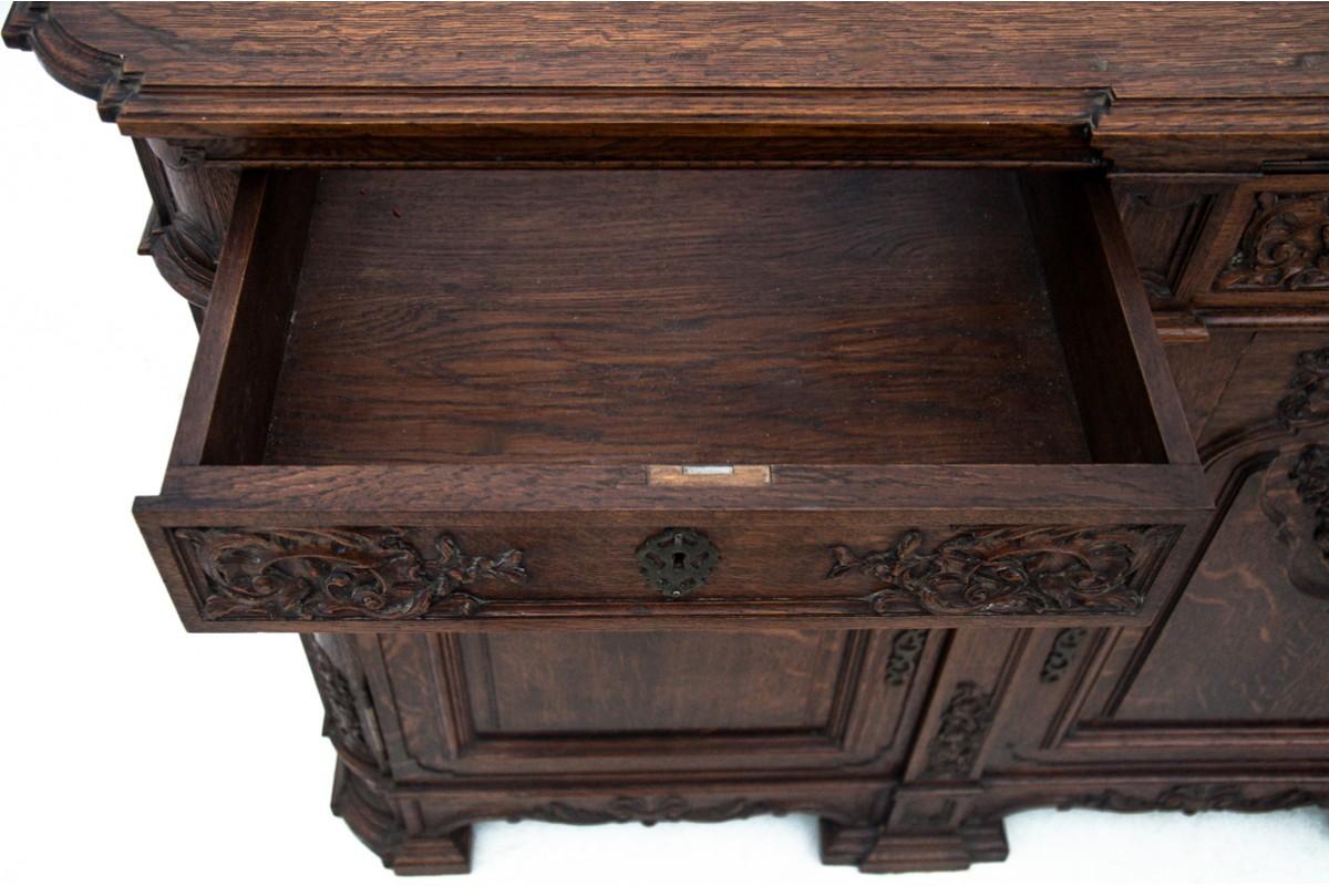 Antique Oak Cabinet, France, Late 19th Century For Sale 3