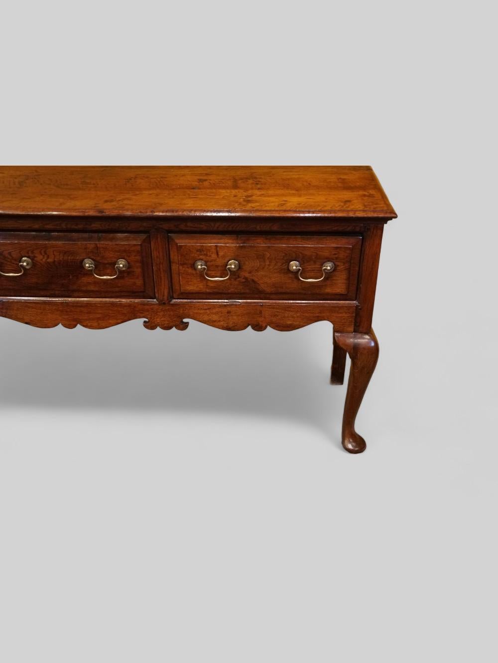 Late 19th Century Antique oak cabriole dresser base For Sale