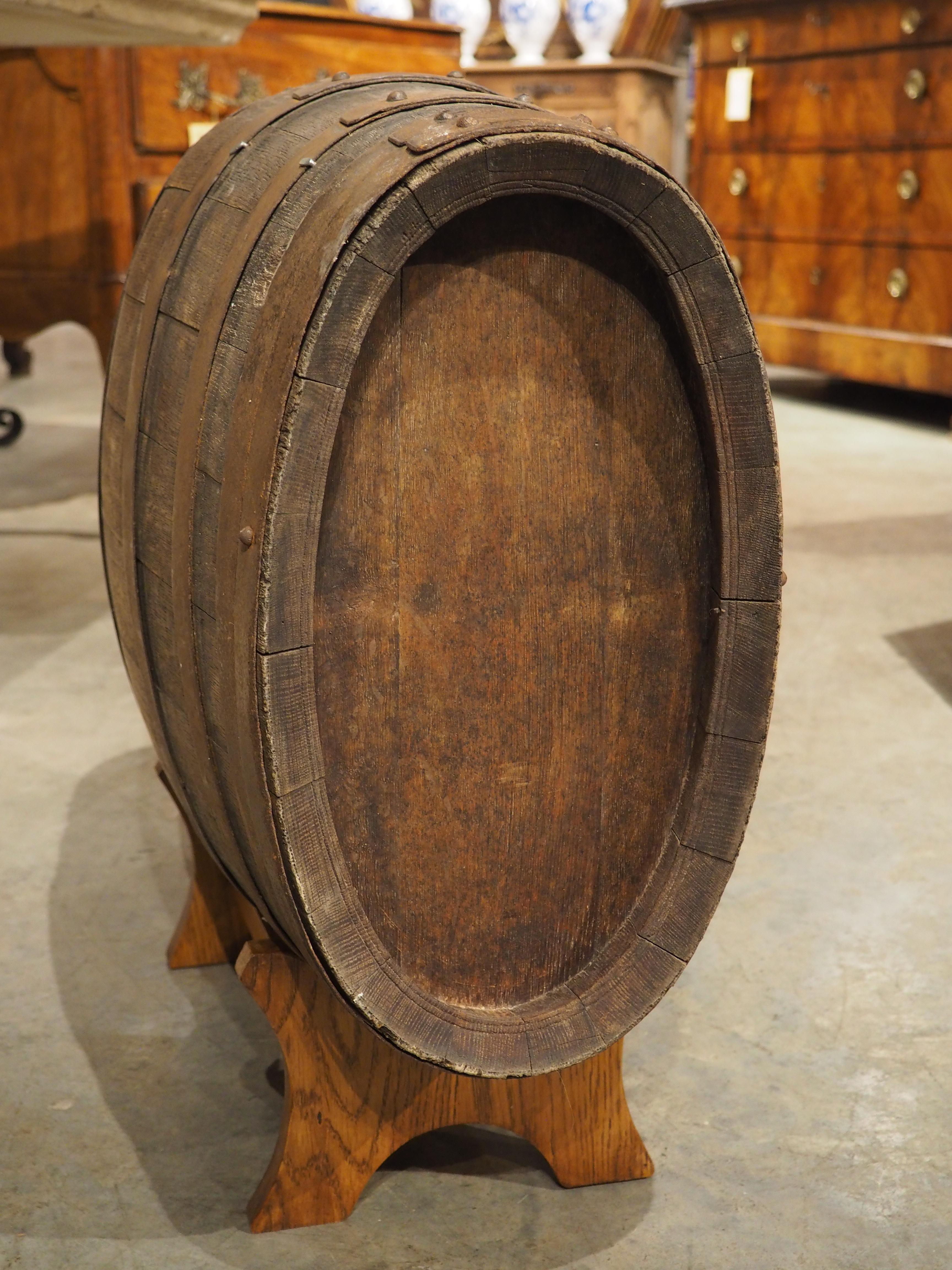 Antique Oak Calvados Barrel on Stand from Normandy, Circa 1850 For Sale 2