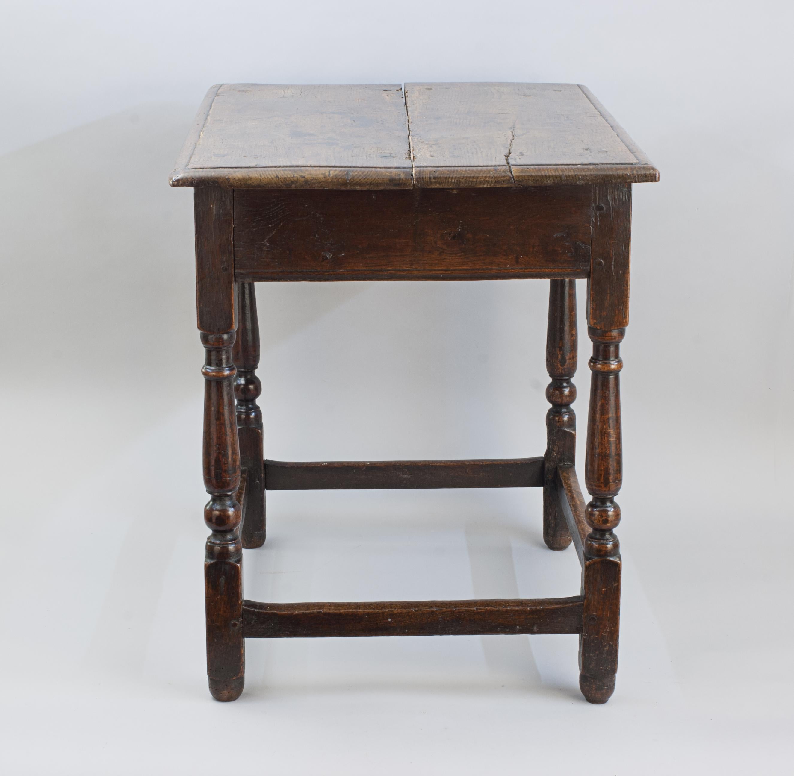 Georgian Antique Oak Centre Table For Sale