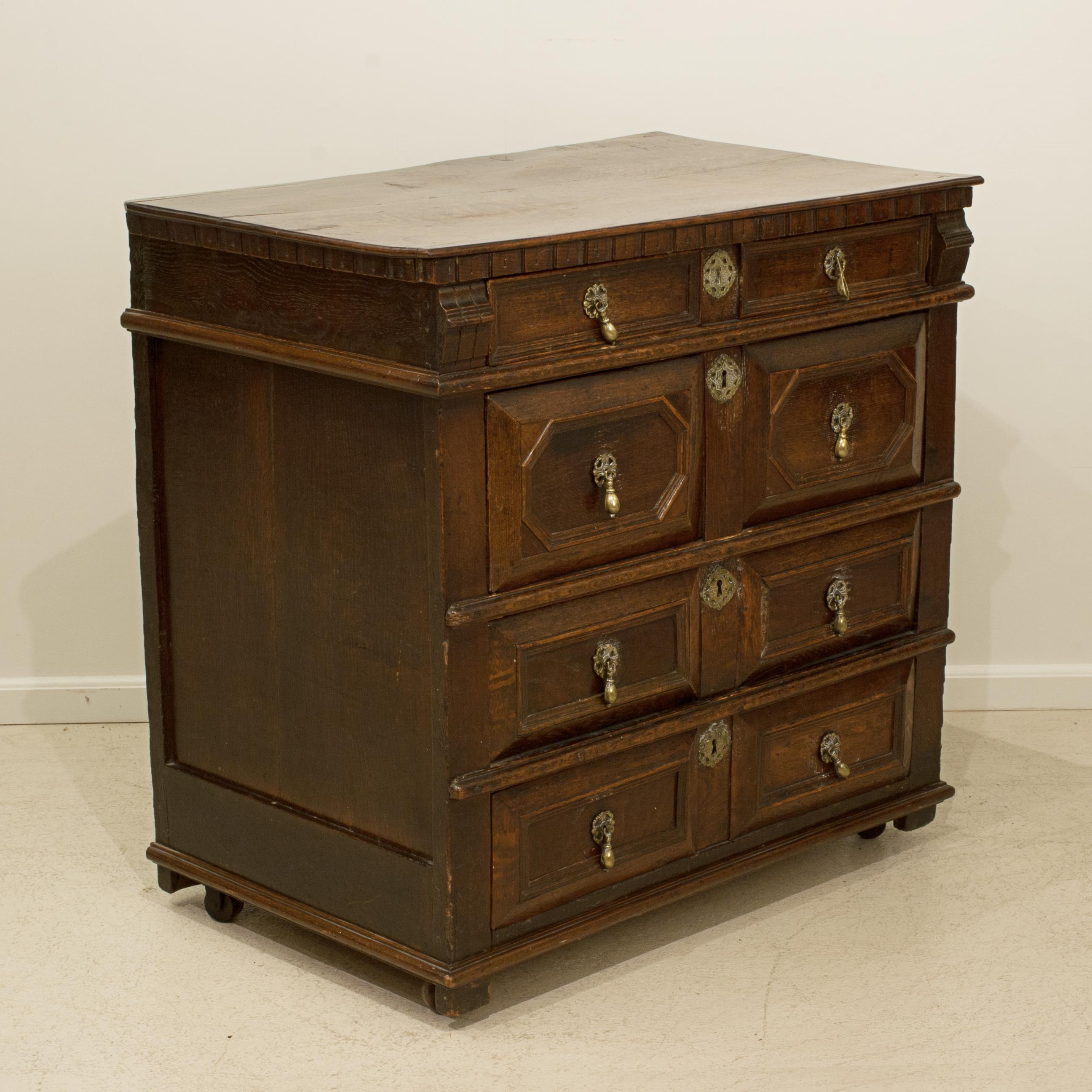 Commode ancienne en Oak Oak en vente 6