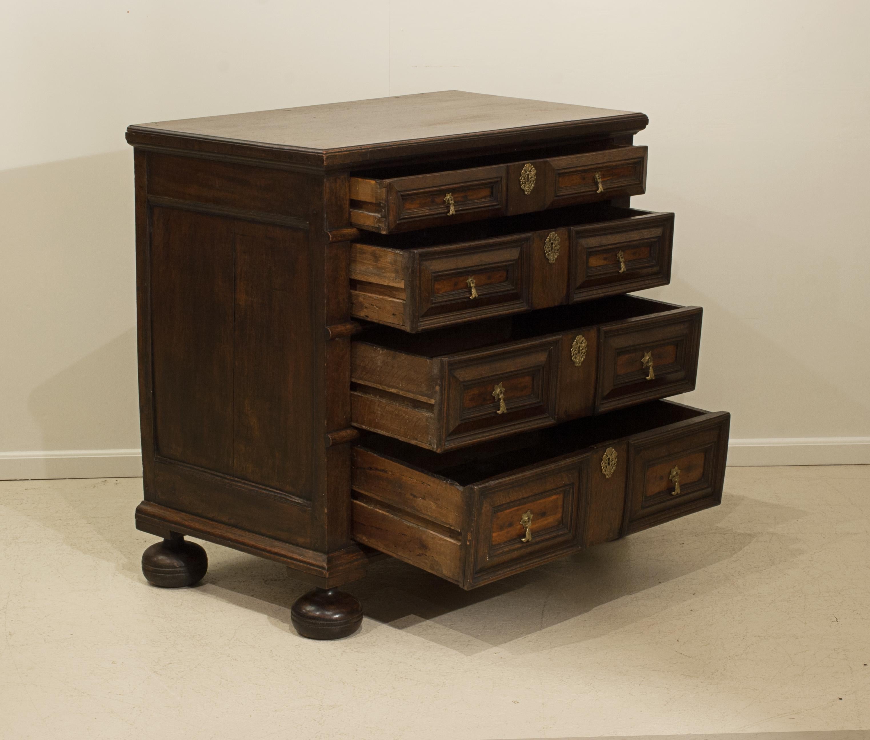 18th Century Antique Oak Chest of Drawers For Sale