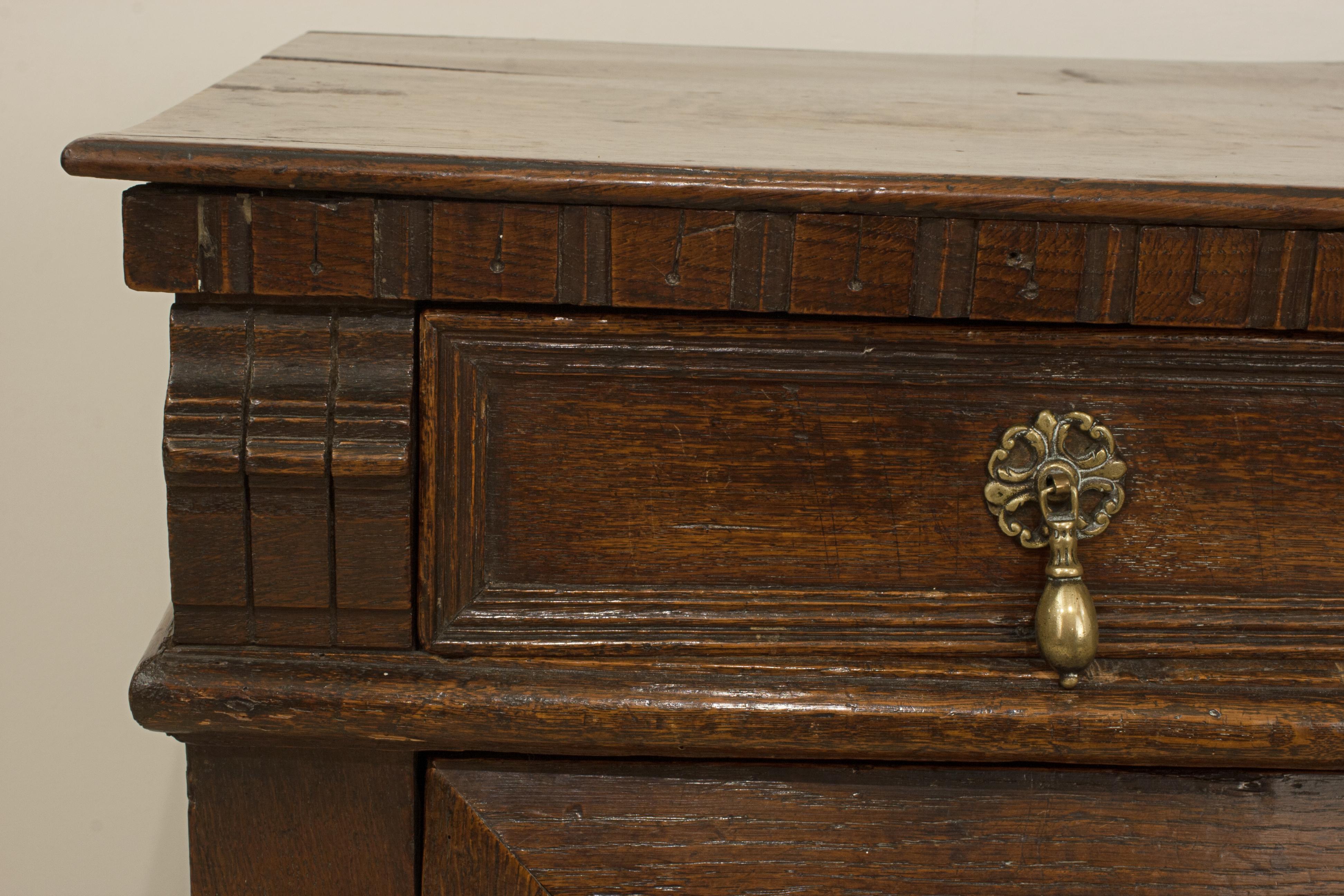 Commode ancienne en Oak Oak en vente 1