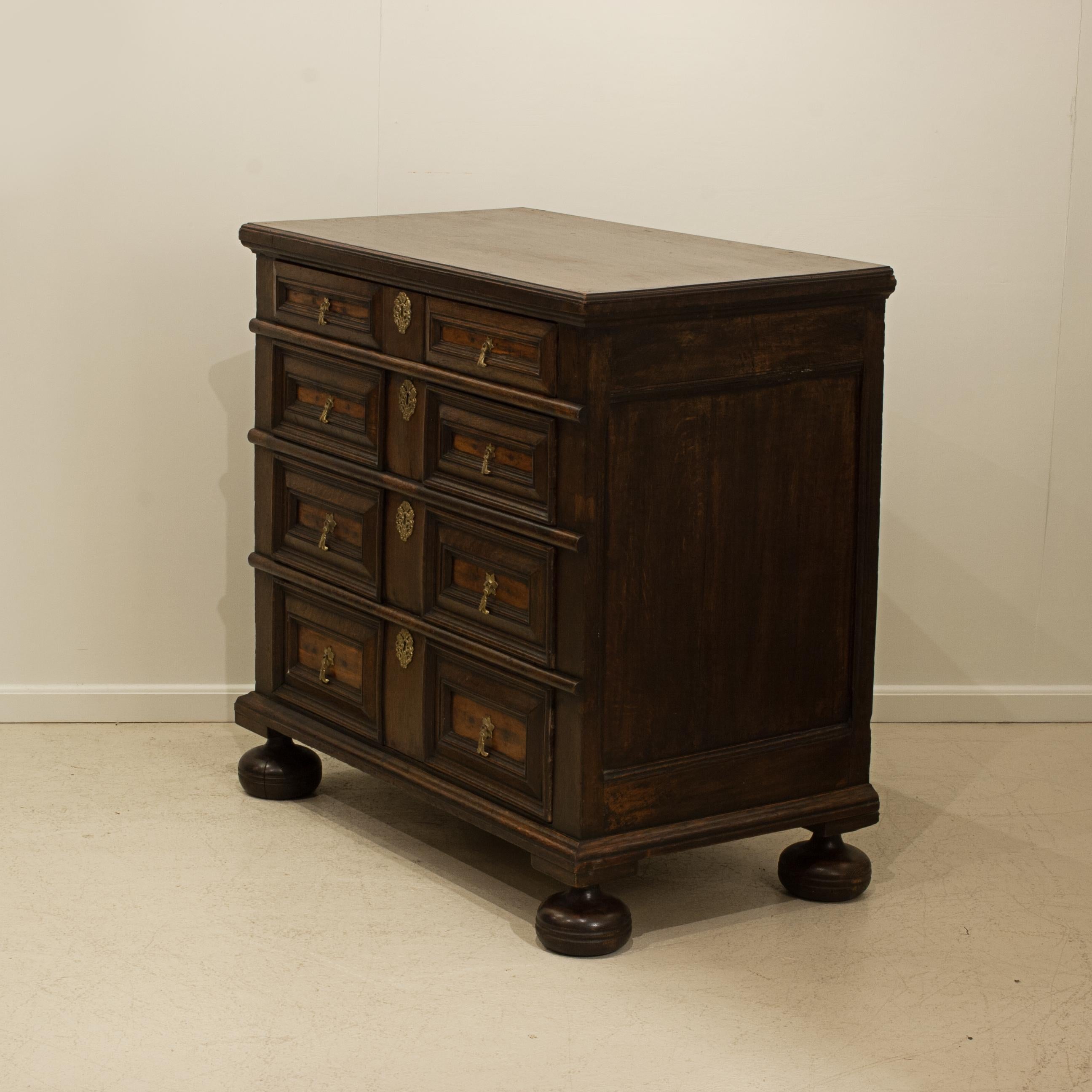Antique Oak Chest of Drawers For Sale 4