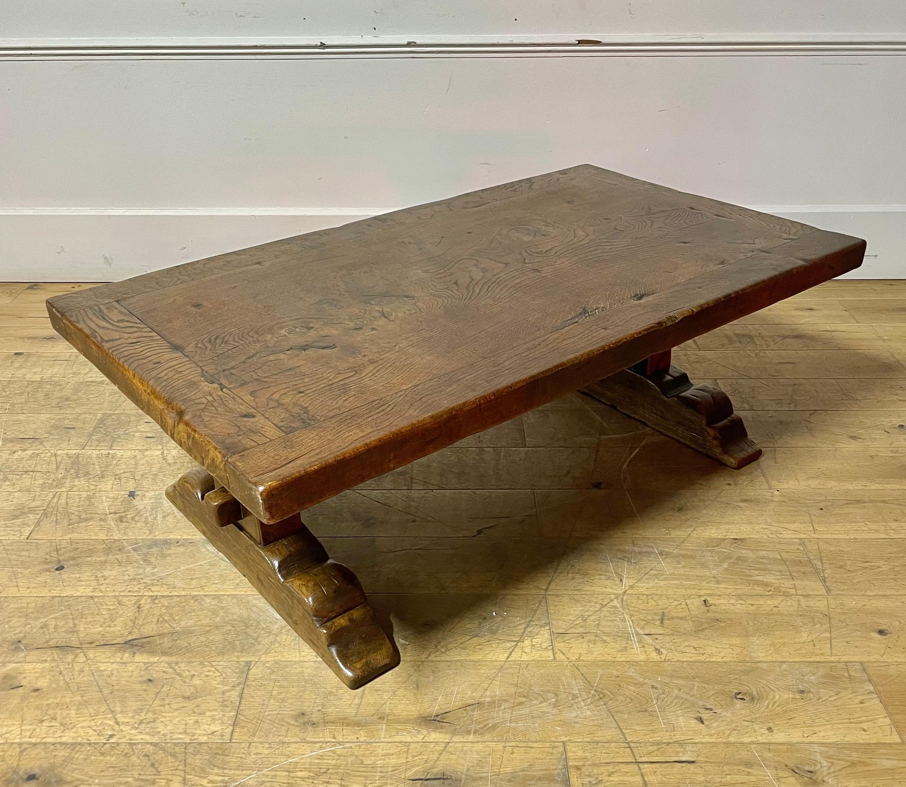 Early 20th century stunning oak coffee table.
French circa 1920s.
Constructed from solid oak, fabulous figured top, the top unbolts for ease of transportation/delivery.
Dimensions: Height 20 inches Width 33.5 inches Length 59 inches.